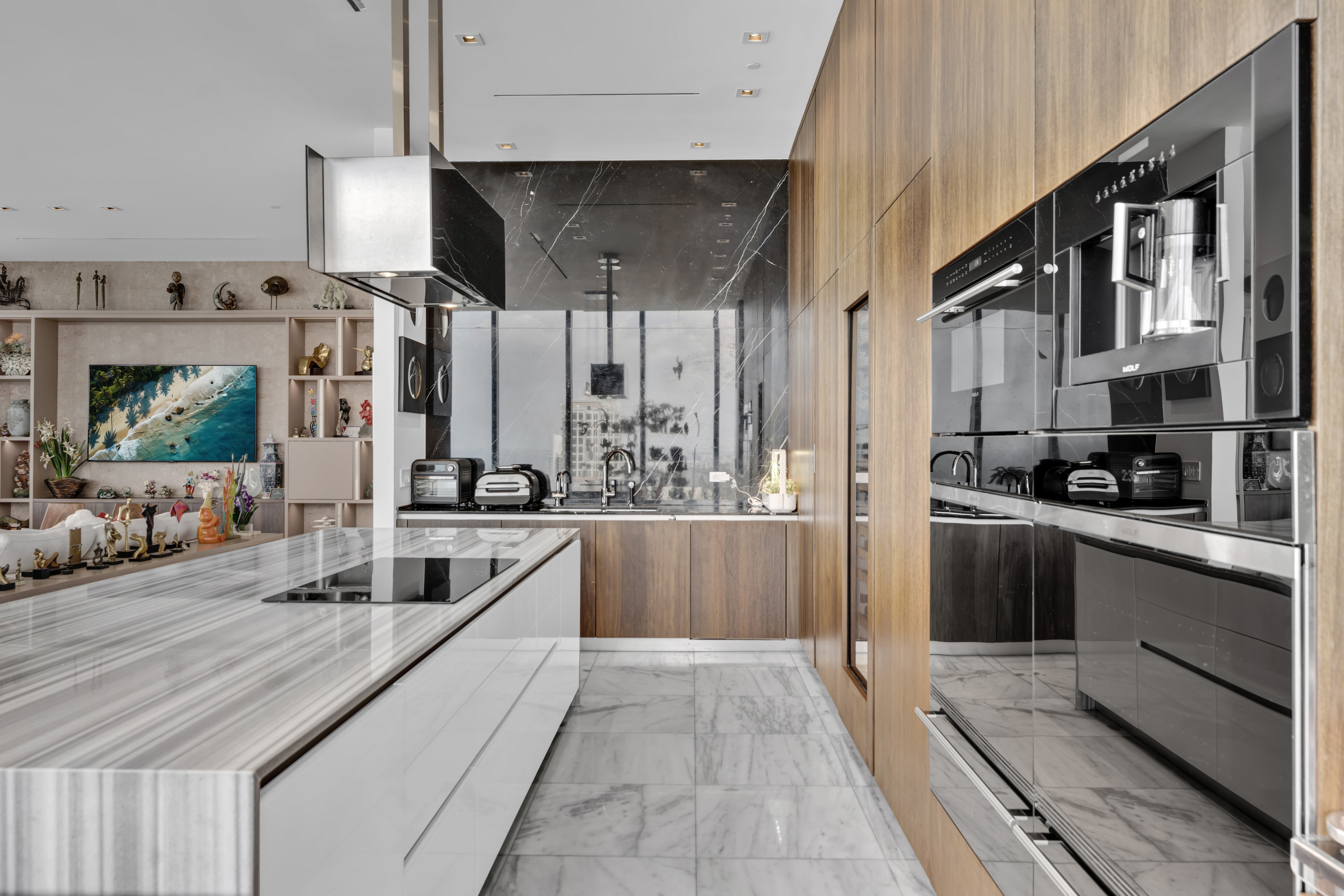  17141 Collins Ave, Sunny Isles Beach, FL, 33160 - 物件實景