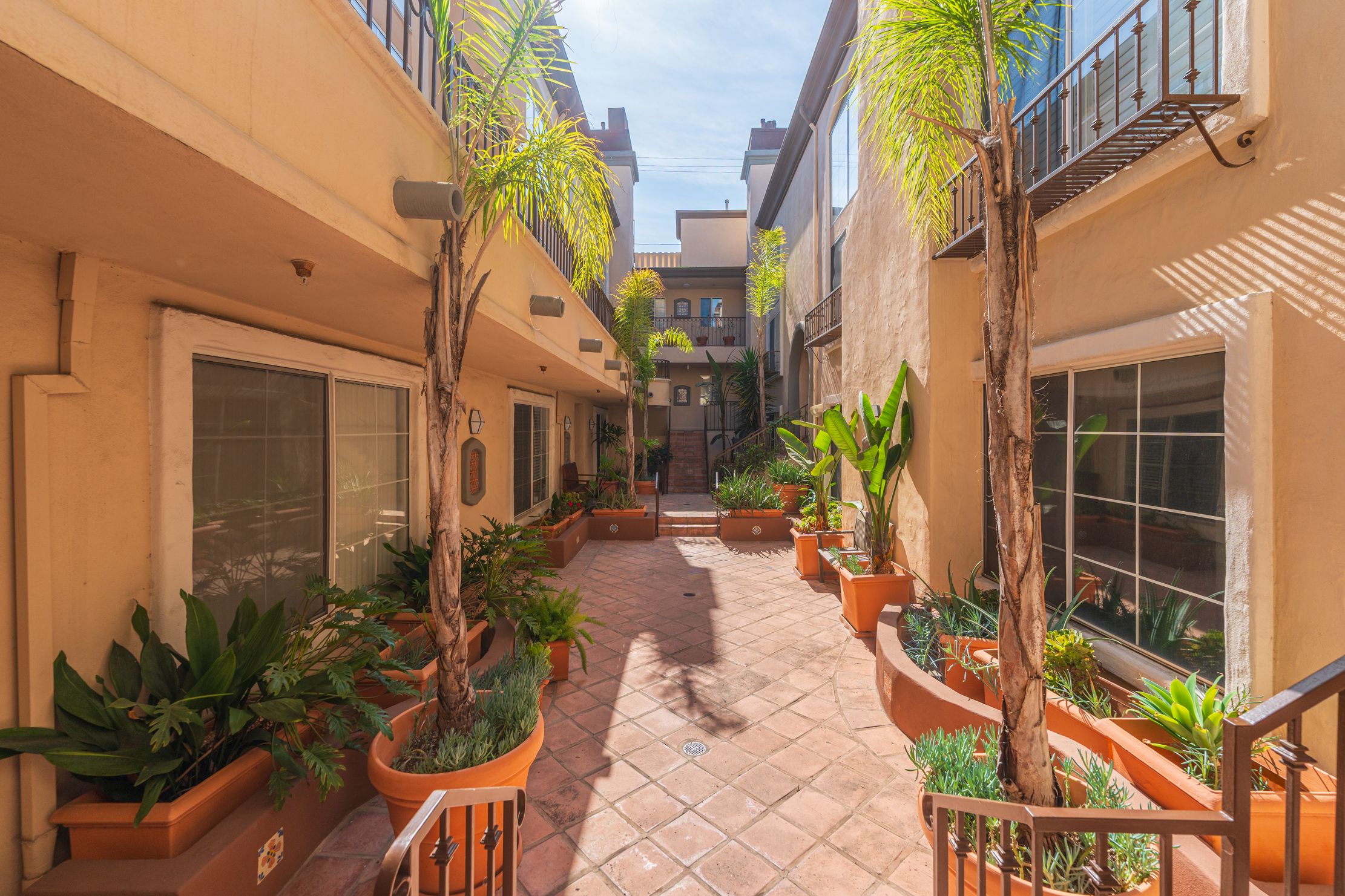  7100 La Tijera Boulevard, Los Angeles, CA 90045 - 物件實景