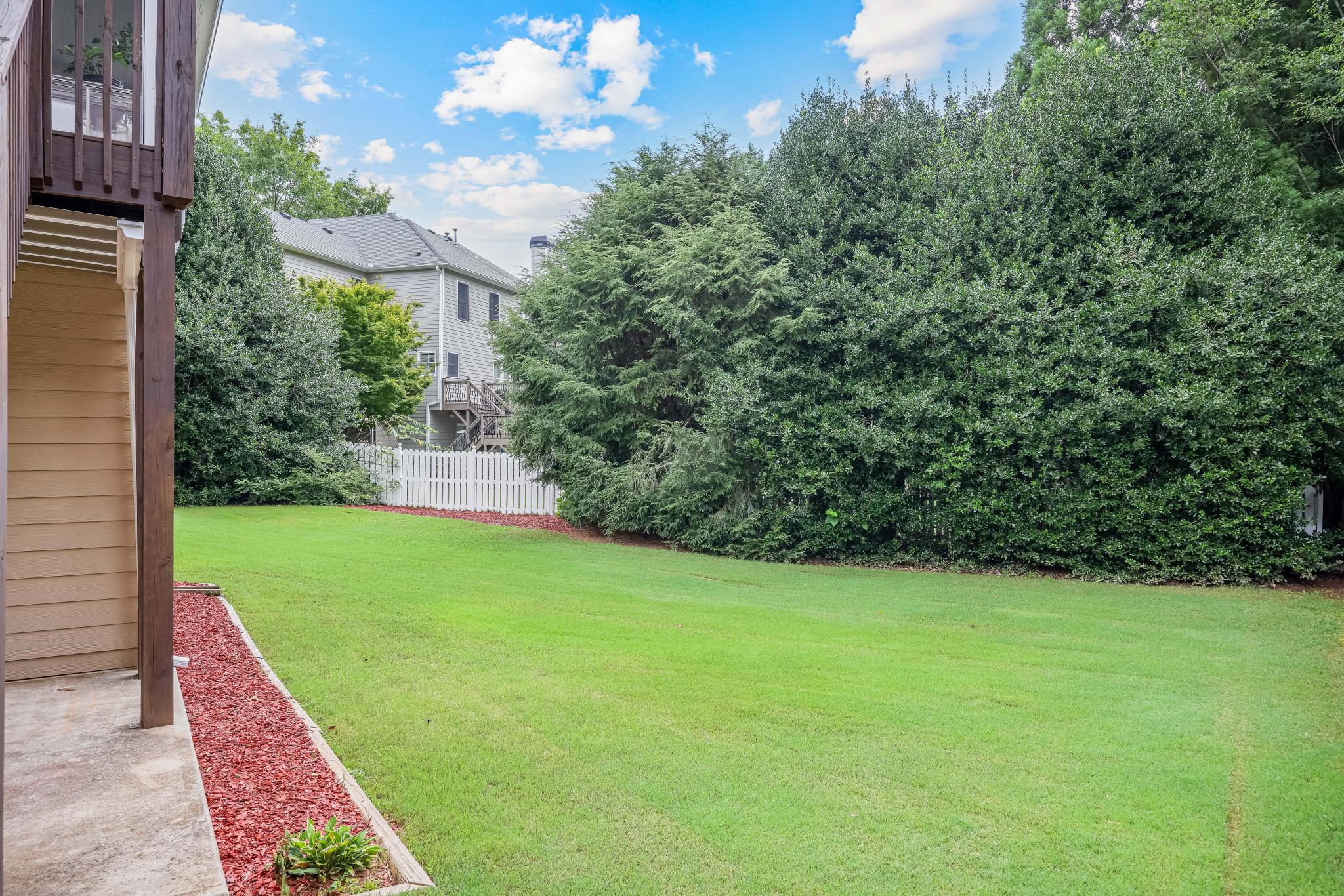  Beautifully Maintained Home in Established Burnt Hickory Pointe - 物件實景