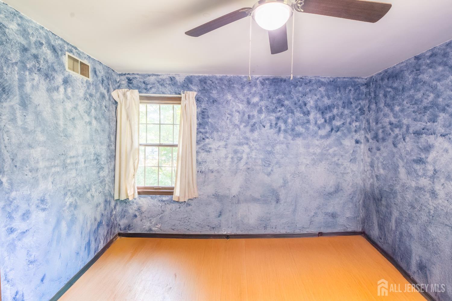 Monroe, New Jersey, 08831, United States, 6 Bedrooms Bedrooms, ,4 BathroomsBathrooms,Residential,For Sale,1916788