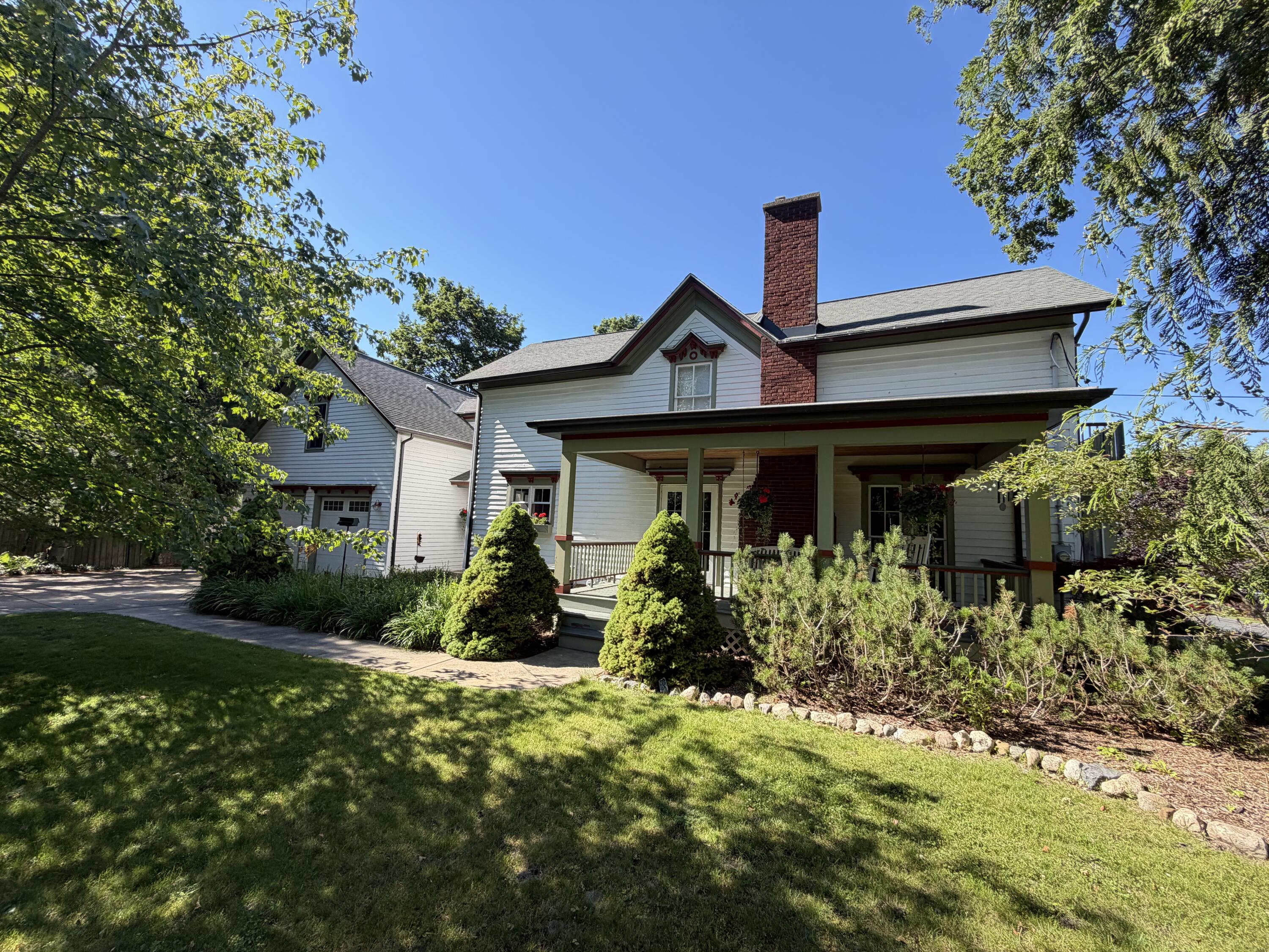 Spring St, Douglas, MI 49406