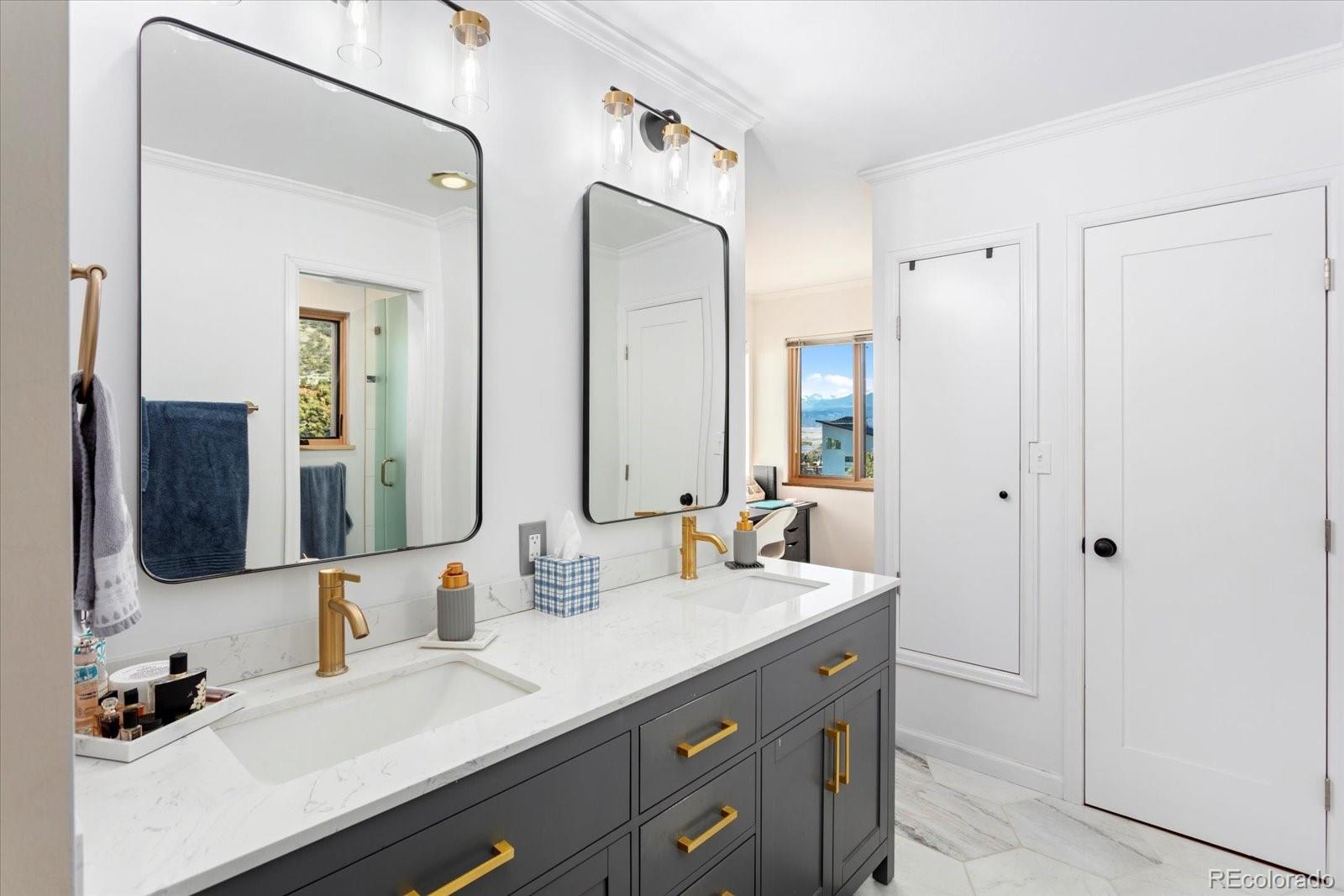 Salida, Colorado, 81201, United States, 4 Bedrooms Bedrooms, ,1 BathroomBathrooms,Residential,For Sale,2012029