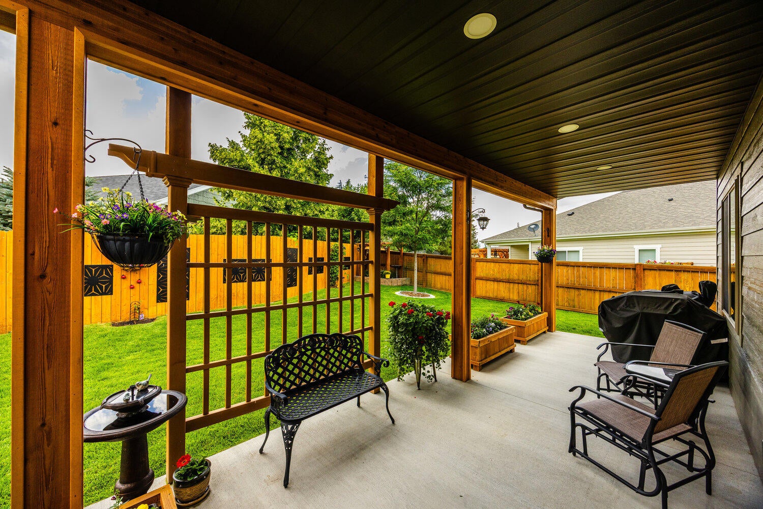 Sheridan, Wyoming, 82801, United States, 4 Bedrooms Bedrooms, ,2 BathroomsBathrooms,Residential,For Sale,1980620