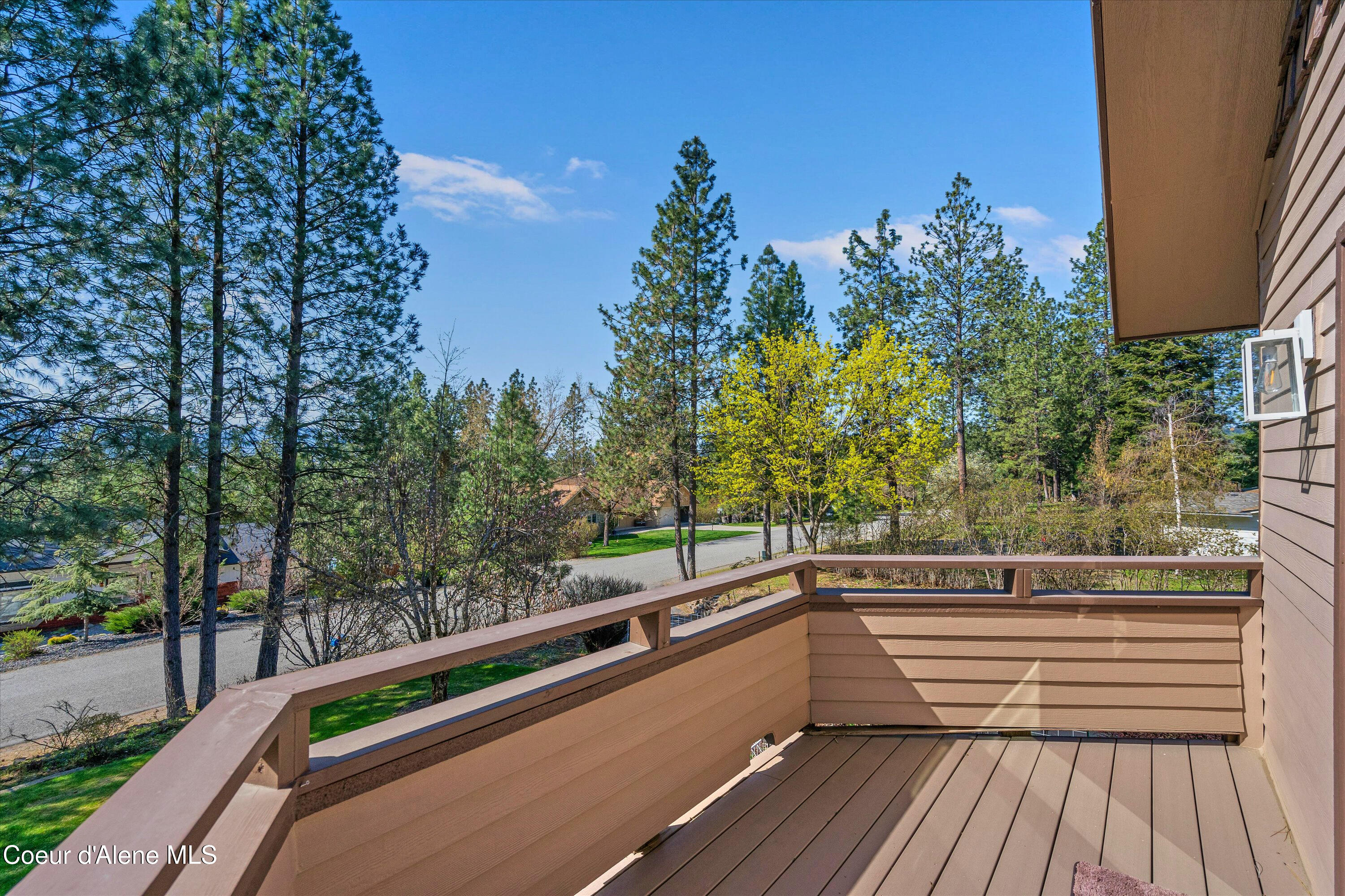 Hauser, Idaho, 83854, United States, 3 Bedrooms Bedrooms, ,3 BathroomsBathrooms,Residential,For Sale,1974734