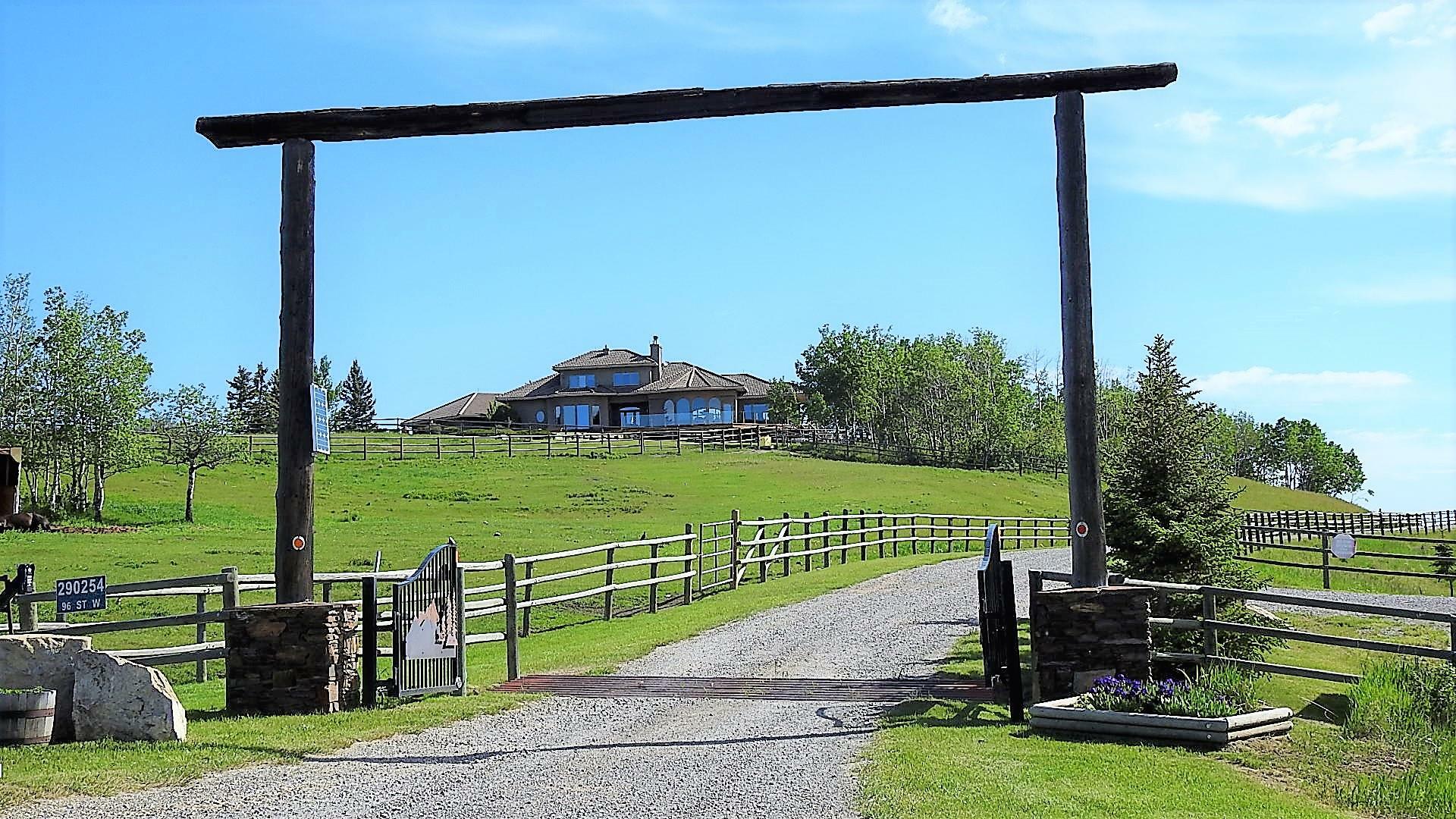 RURAL FOOTHILLS COUNTY, Alberta, T1S 4A9, CA, 3 Bedrooms Bedrooms, ,5 BathroomsBathrooms,Residential,For Sale,1838193