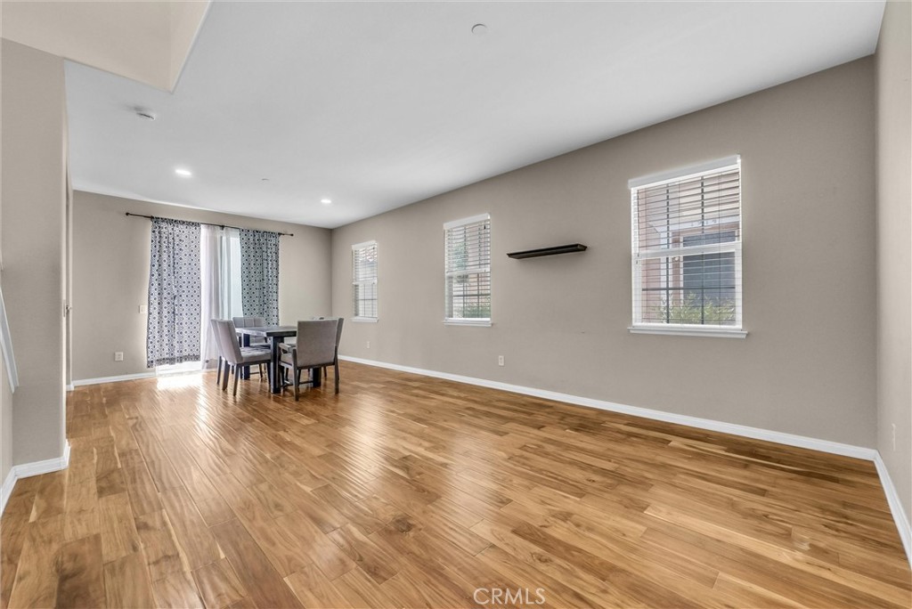 Riverside, California, 92501, United States, 3 Bedrooms Bedrooms, ,3 BathroomsBathrooms,Residential,For Sale,1895541