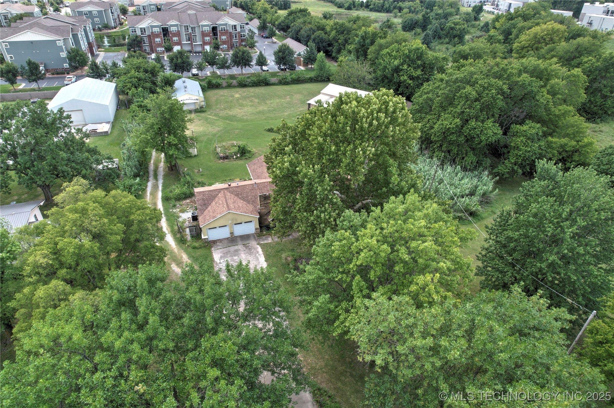 Broken Arrow, Oklahoma, 74012, United States, ,Residential,For Sale,1903878