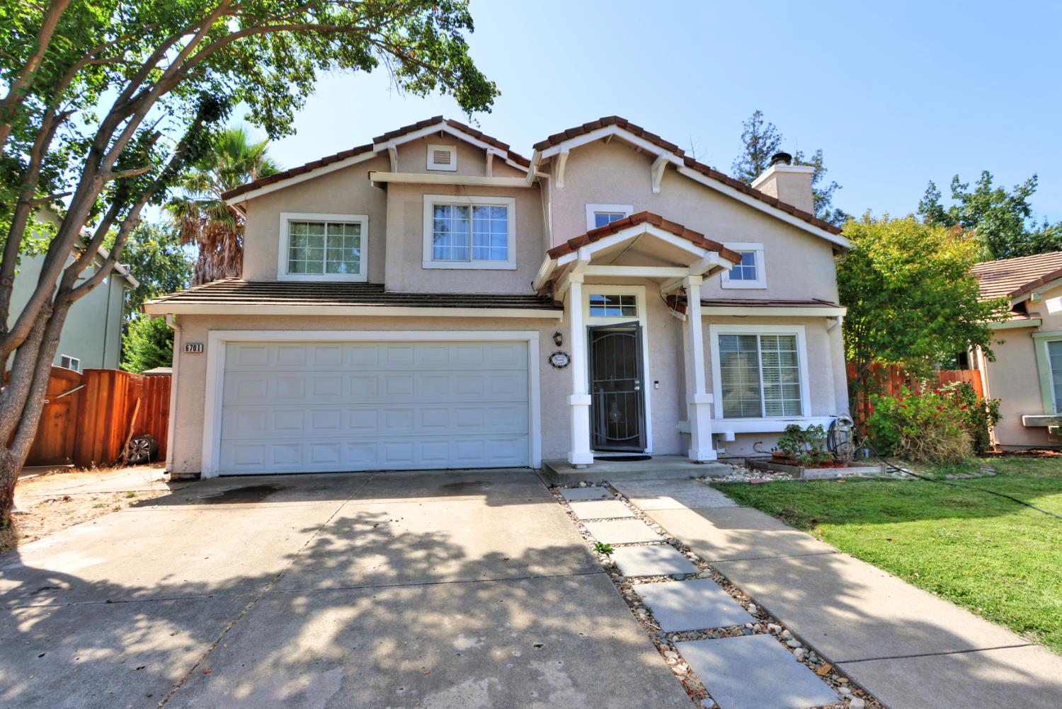 Elk Grove, California, 95758, United States, 3 Bedrooms Bedrooms, ,3 BathroomsBathrooms,Residential,For Sale,1918495