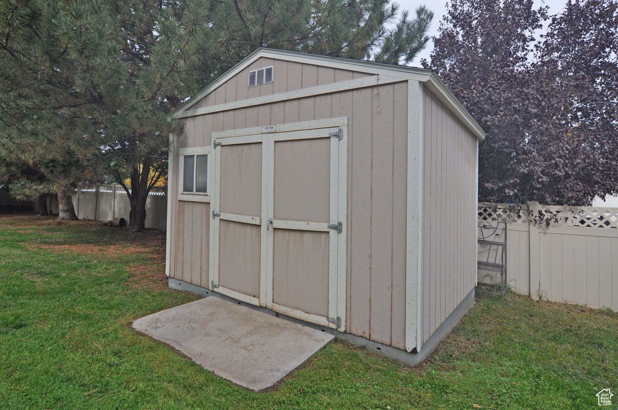 Clinton, Utah, 84015, United States, 4 Bedrooms Bedrooms, ,3 BathroomsBathrooms,Residential,For Sale,1970370