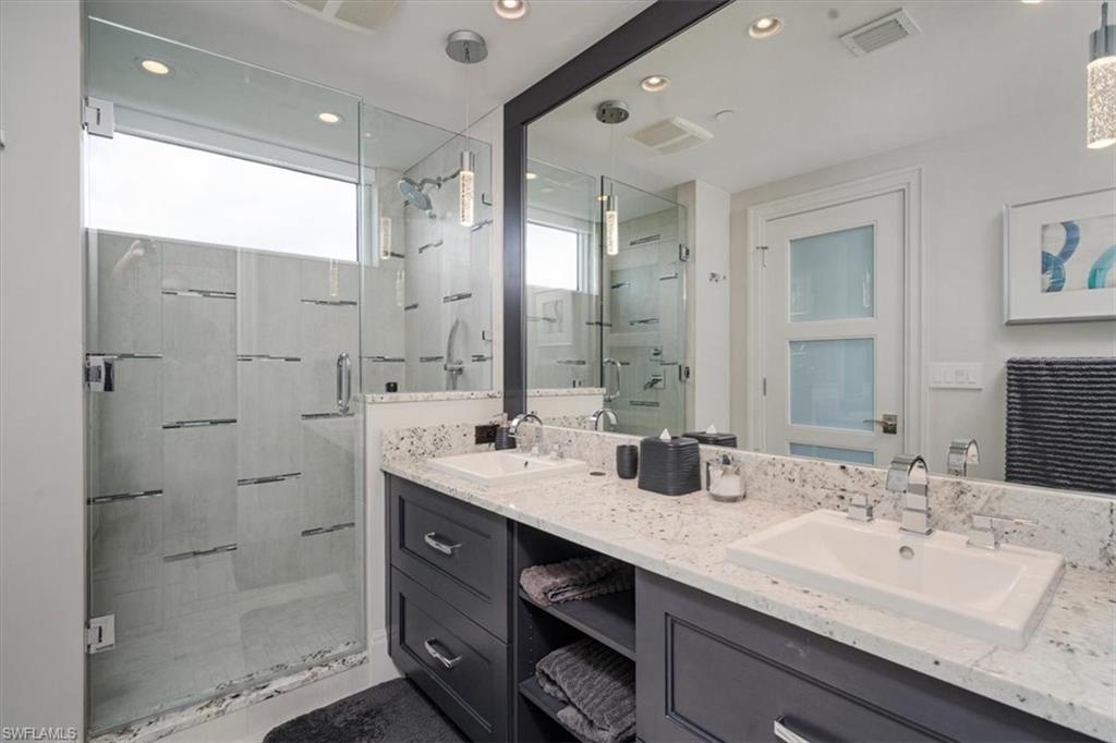 Naples, Florida, 34103, United States, 4 Bedrooms Bedrooms, ,5 BathroomsBathrooms,Residential,For Sale,1988038