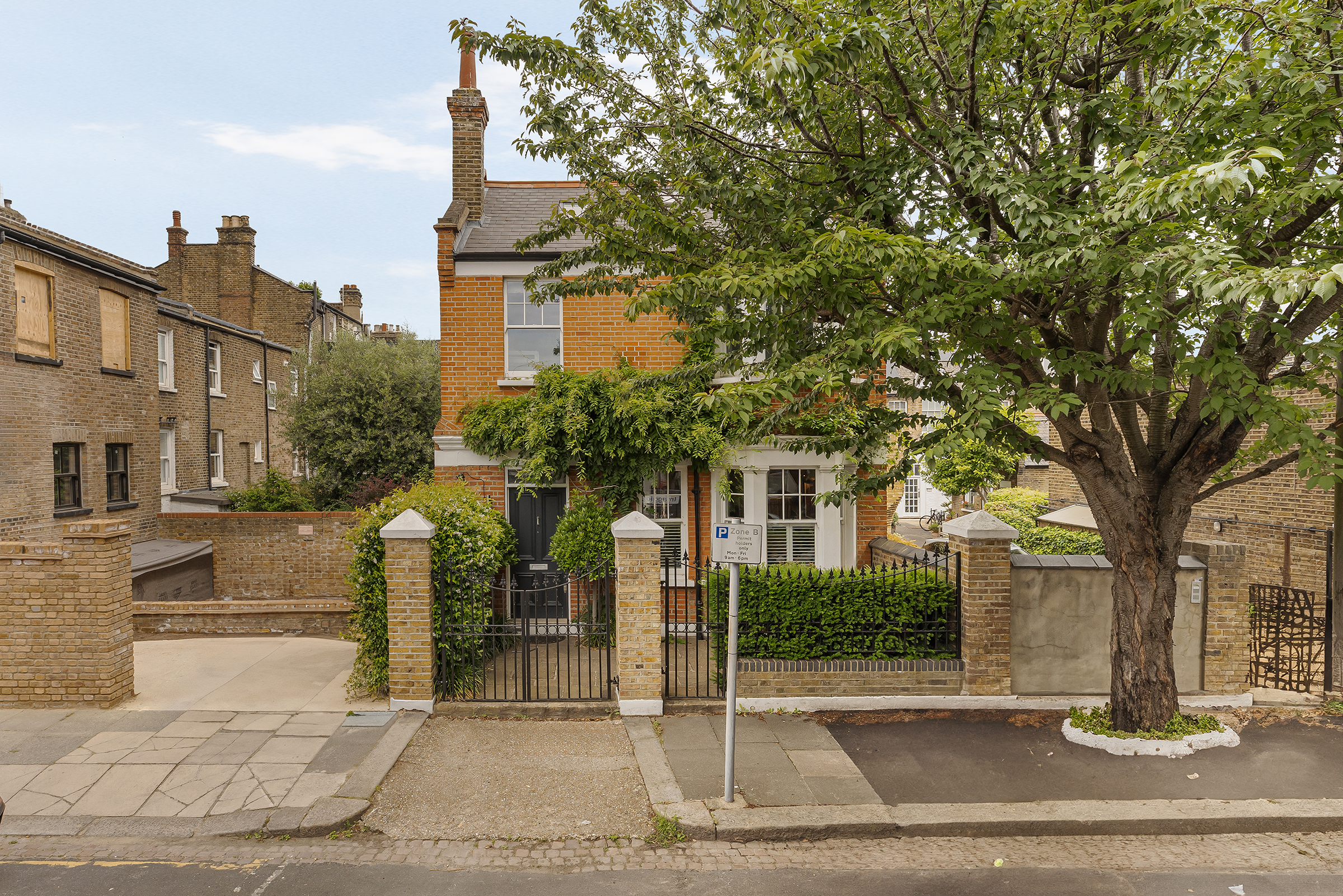  A Family House with Exceptional Volume in the Heart of Chiswick - 物件實景