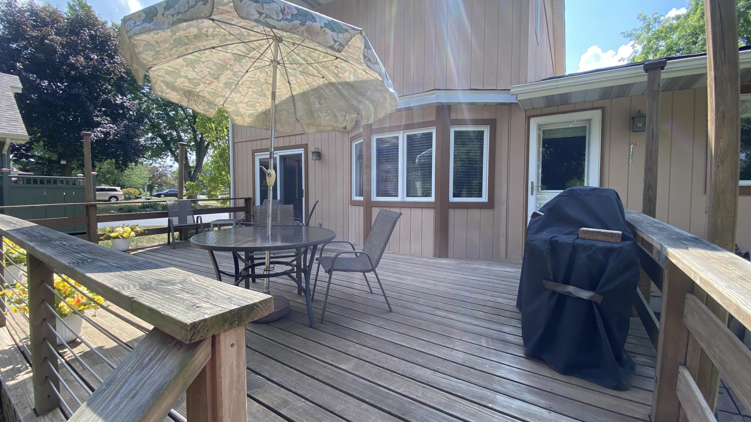 Crown Point, Indiana, 46307, United States, 4 Bedrooms Bedrooms, ,3 BathroomsBathrooms,Residential,For Sale,1924051