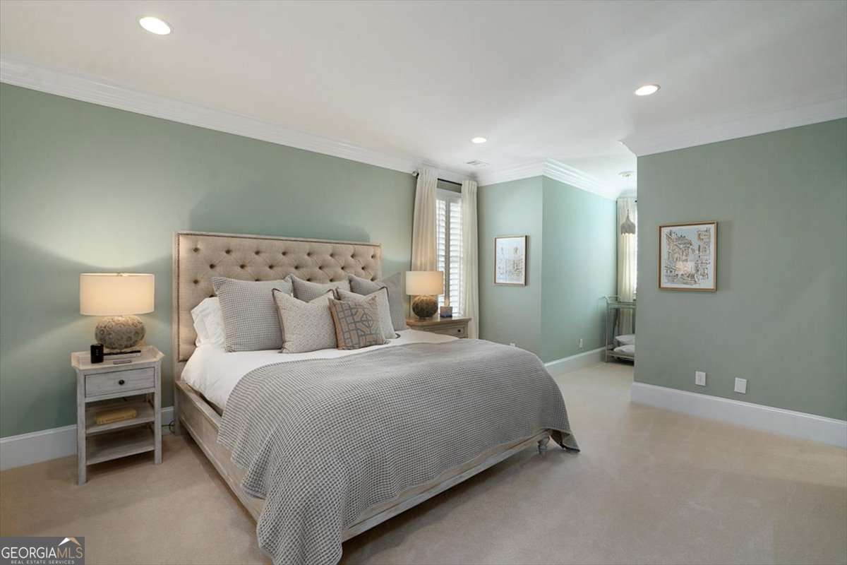 Statham, Georgia, 30666, United States, 6 Bedrooms Bedrooms, ,7 BathroomsBathrooms,Residential,For Sale,1991393