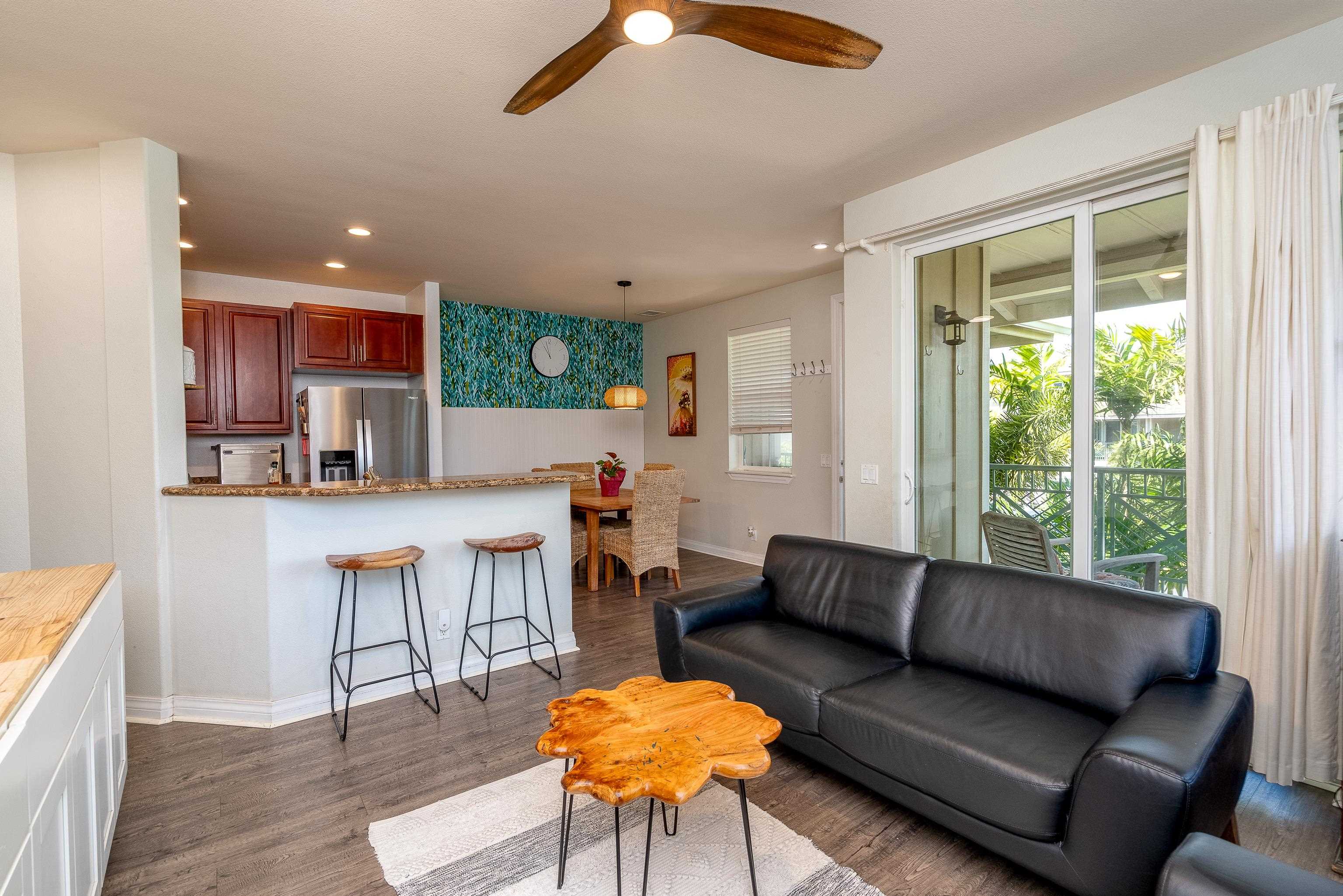 Kihei, Hawaii, 96753, United States, 2 Bedrooms Bedrooms, ,2 BathroomsBathrooms,Residential,For Sale,1807588