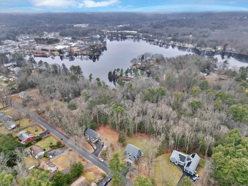 Sturbridge, Massachusetts, 01566, United States, 4 Bedrooms Bedrooms, ,4 BathroomsBathrooms,Residential,For Sale,1801654