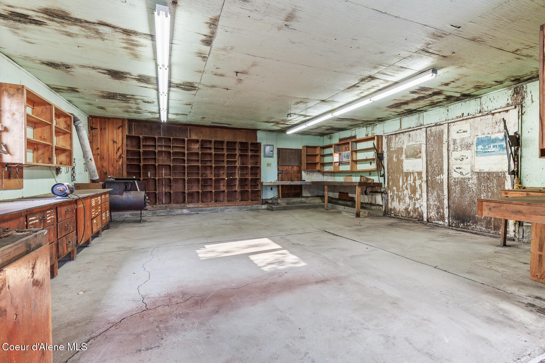 Rathdrum, Idaho, 83858, United States, 2 Bedrooms Bedrooms, ,1 BathroomBathrooms,Residential,For Sale,1981351