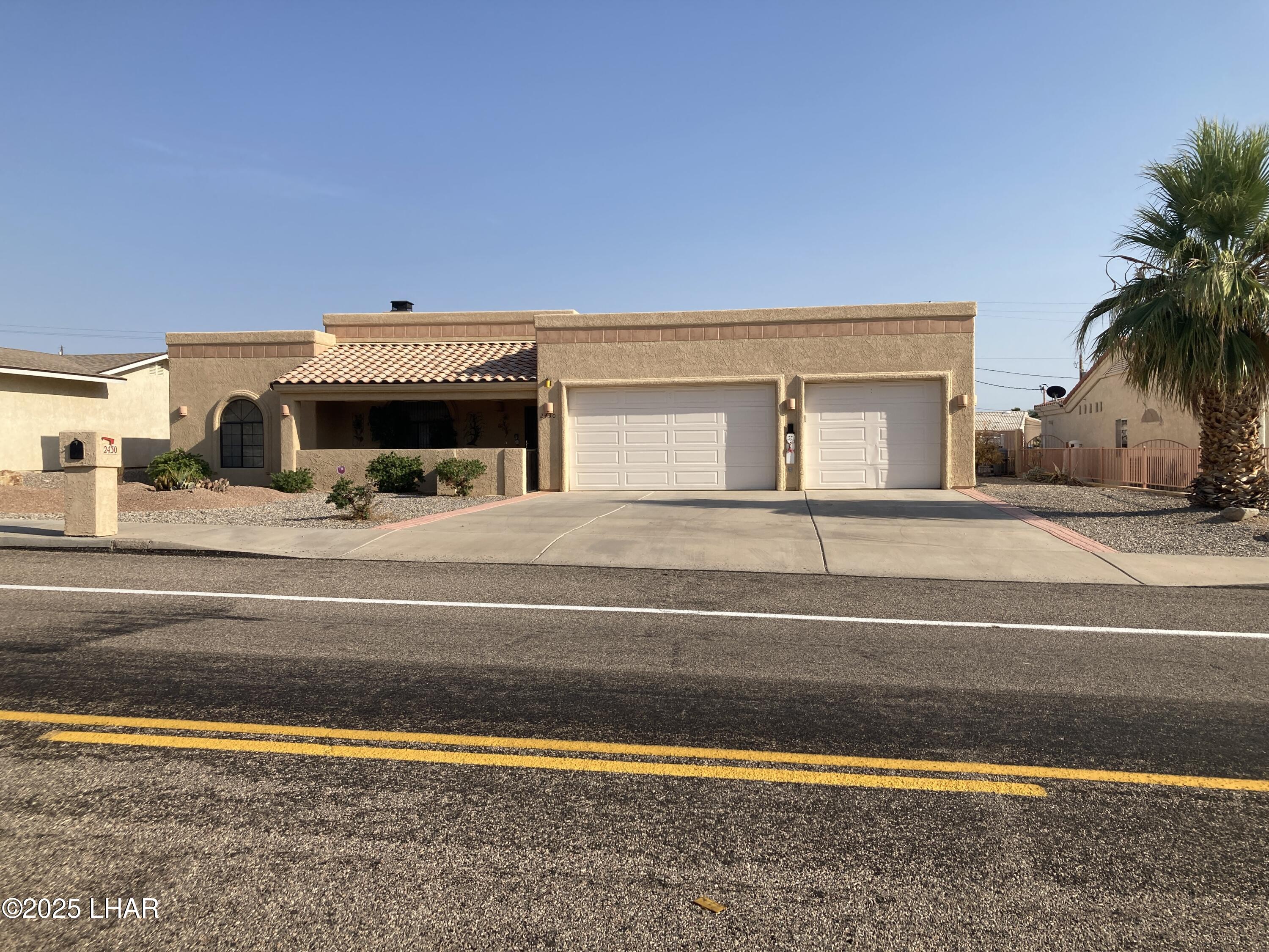 Lake Havasu City, Arizona, 86404, United States, 3 Bedrooms Bedrooms, ,3 BathroomsBathrooms,Residential,For Sale,1949772