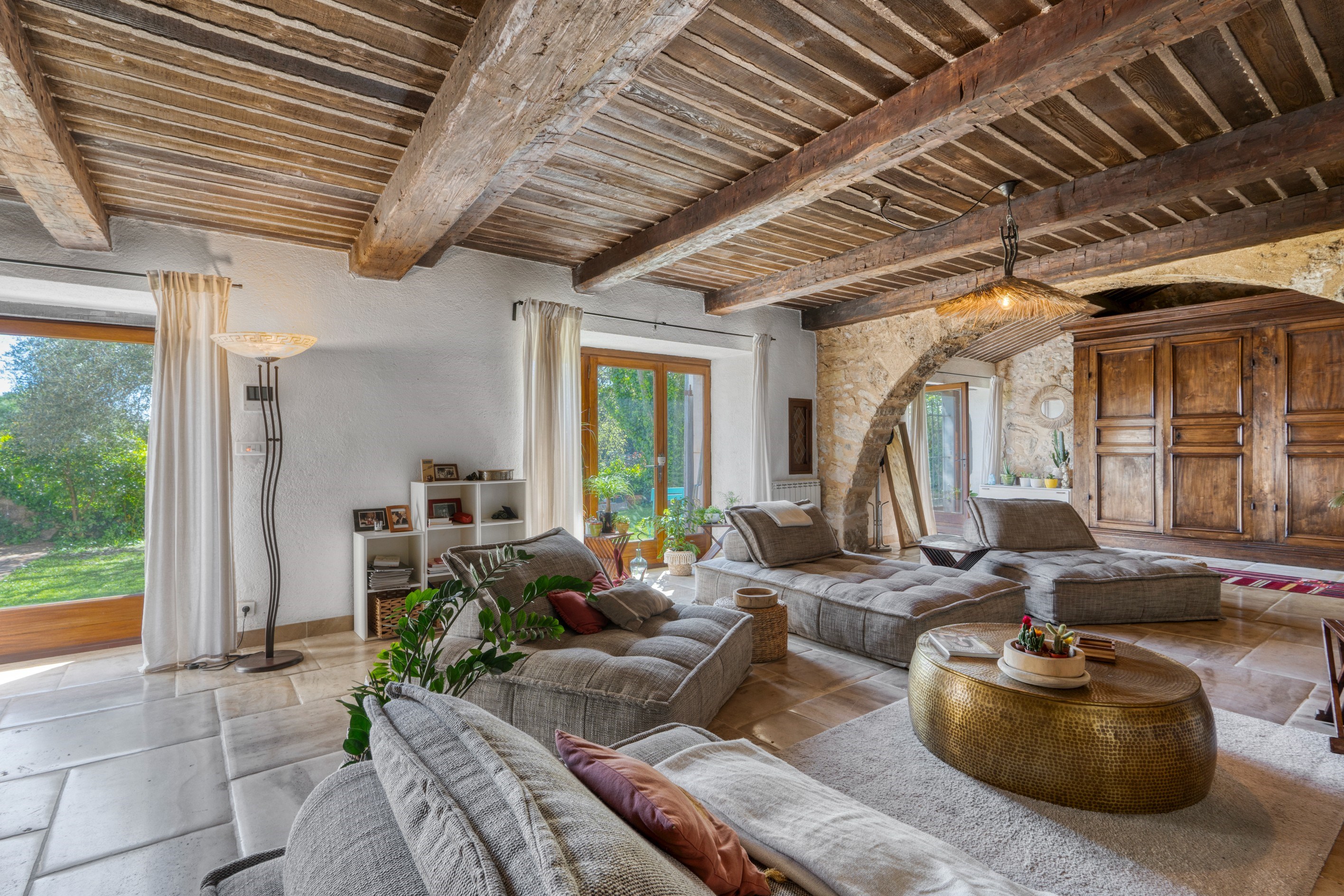  Renovated stone provençal farmhouse with pool and garden – 40 minutes from Cann… - 物件實景