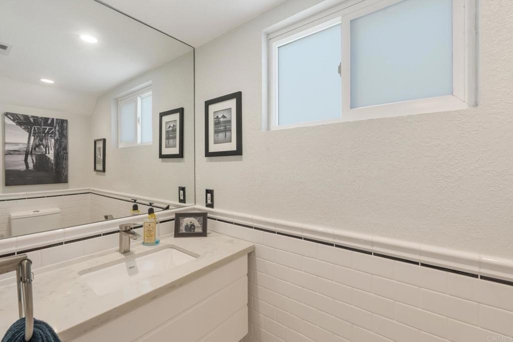 Imperial Beach, California, 91932, United States, 2 Bedrooms Bedrooms, ,3 BathroomsBathrooms,Residential,For Sale,1729656