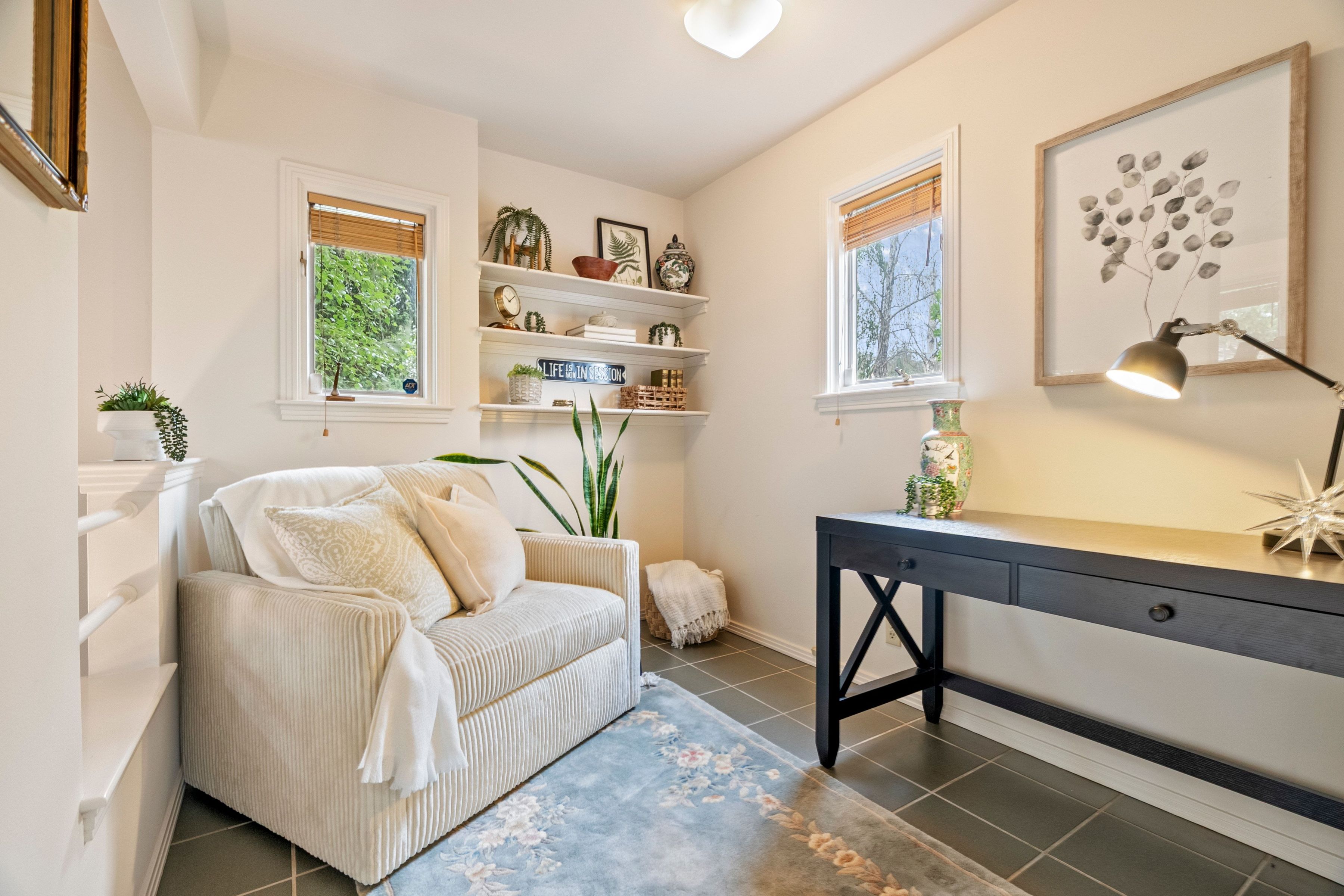  5492 Silver Birch Lane - 物件實景