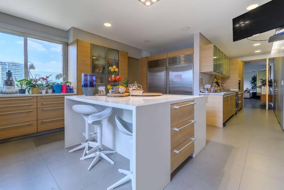 Cuajimalpa de Morelos, Ciudad de México, 05100, Mexico, 4 Bedrooms Bedrooms, ,4 BathroomsBathrooms,Residential,For Sale,1994845