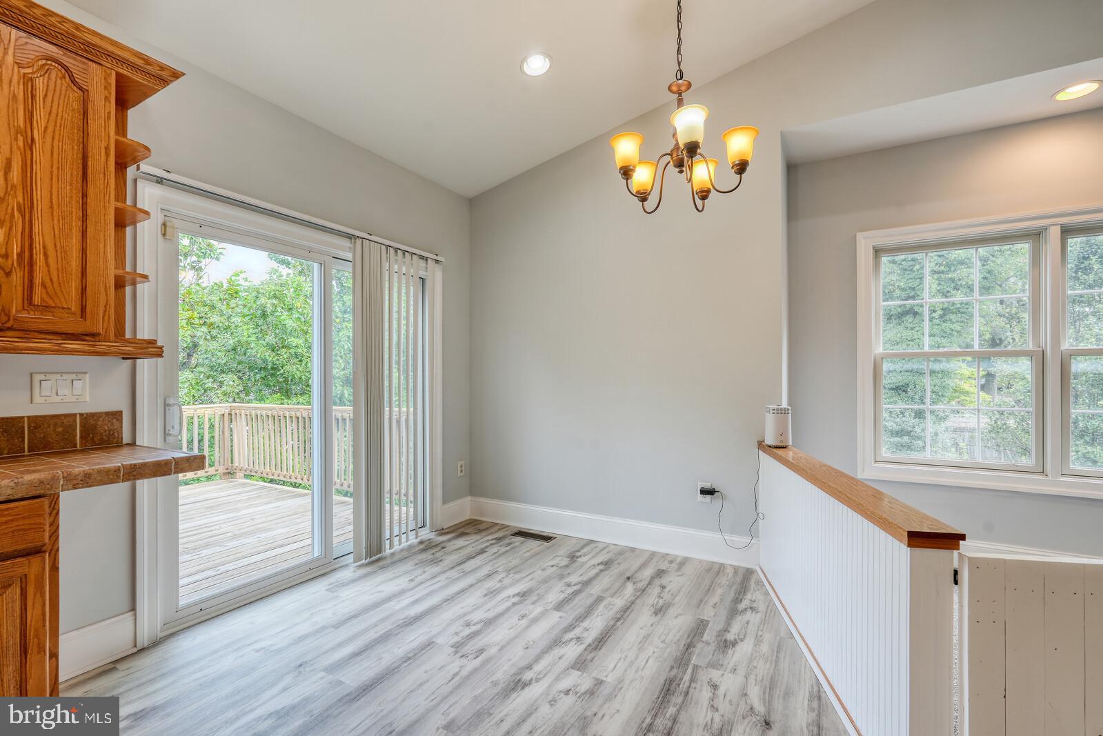 Linthicum Heights, Maryland, 21090, United States, 3 Bedrooms Bedrooms, ,3 BathroomsBathrooms,Residential,For Sale,2005219