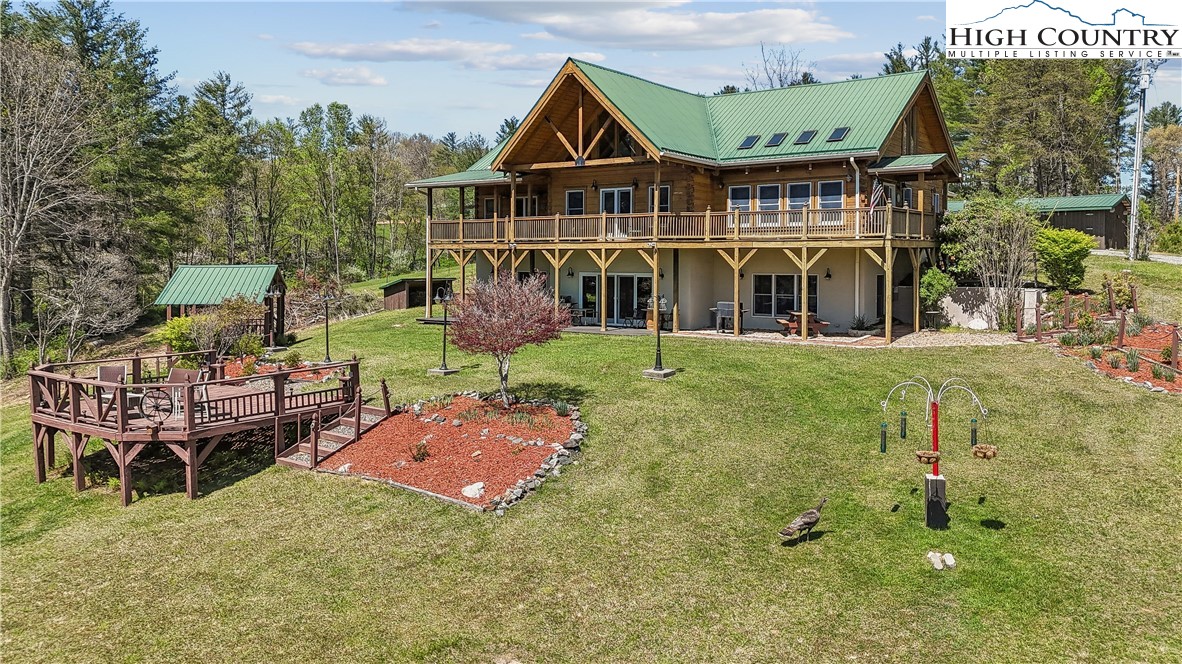 Grassy Creek, North Carolina, 28631, United States, 3 Bedrooms Bedrooms, ,4 BathroomsBathrooms,Residential,For Sale,1991857