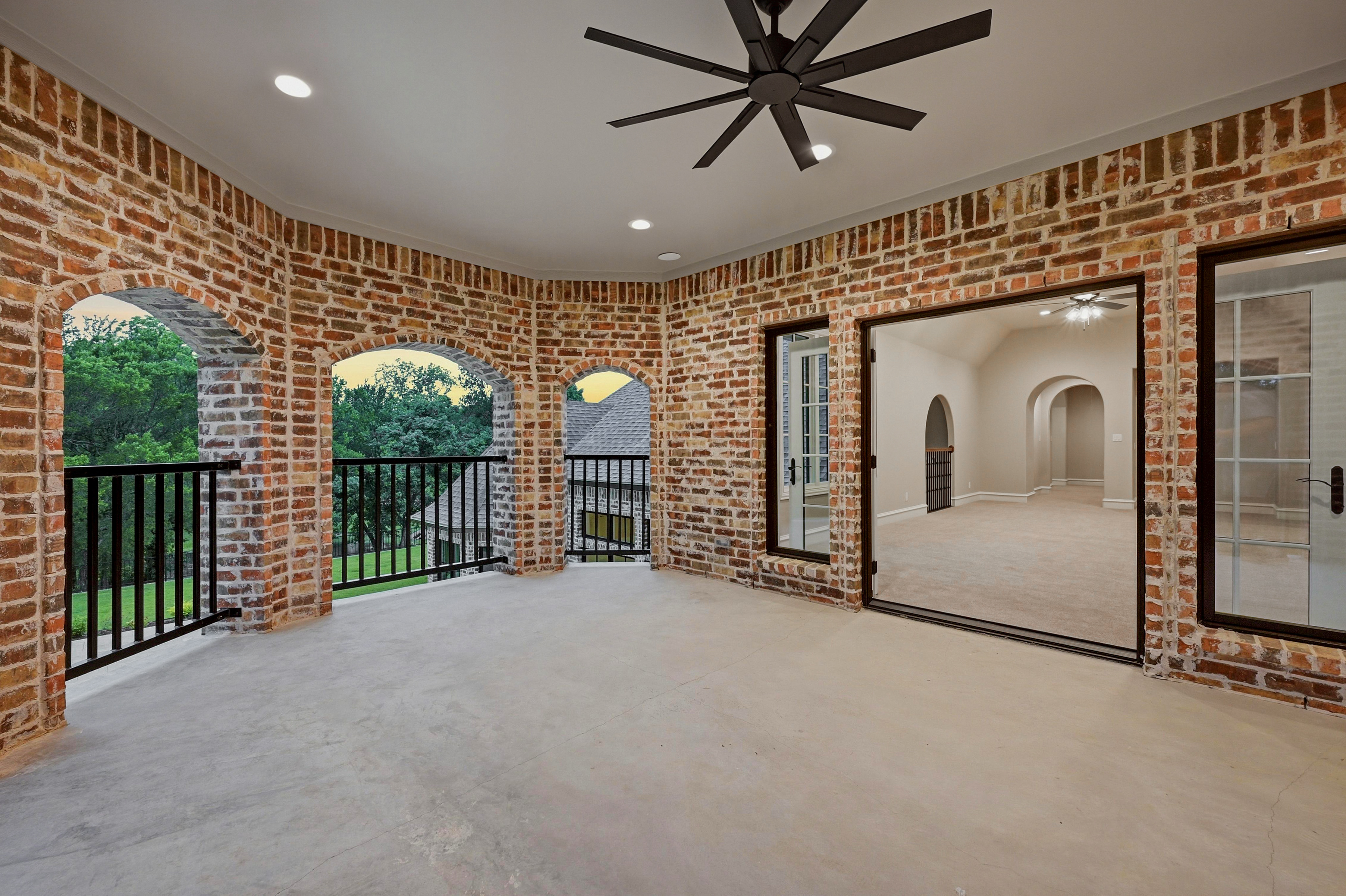 Sherman, Texas, 75092, United States, 4 Bedrooms Bedrooms, ,5 BathroomsBathrooms,Residential,For Sale,2027356