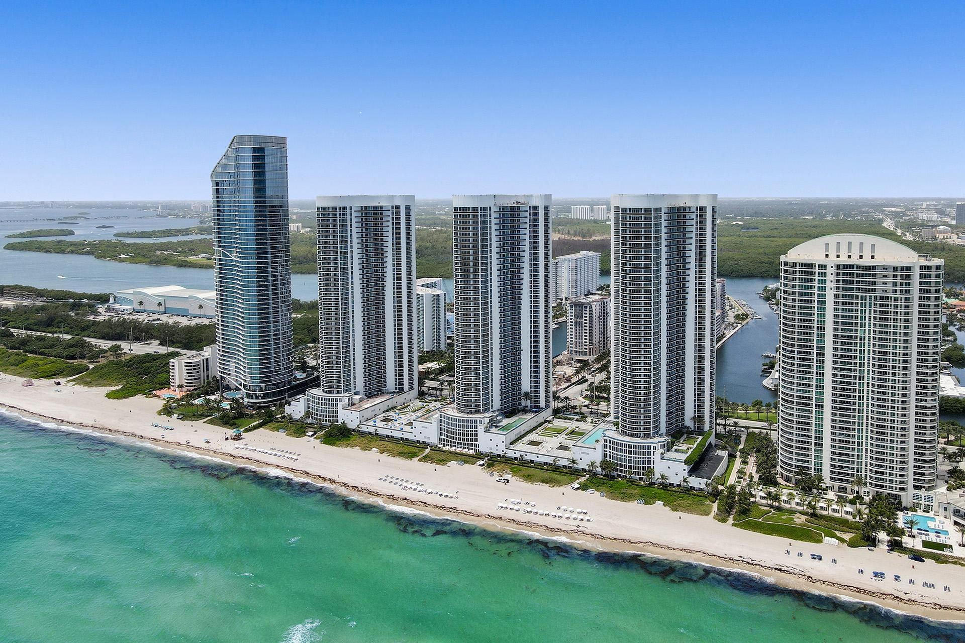  16001 Collins Ave, Sunny Isles Beach, FL, 33160 - 物件實景