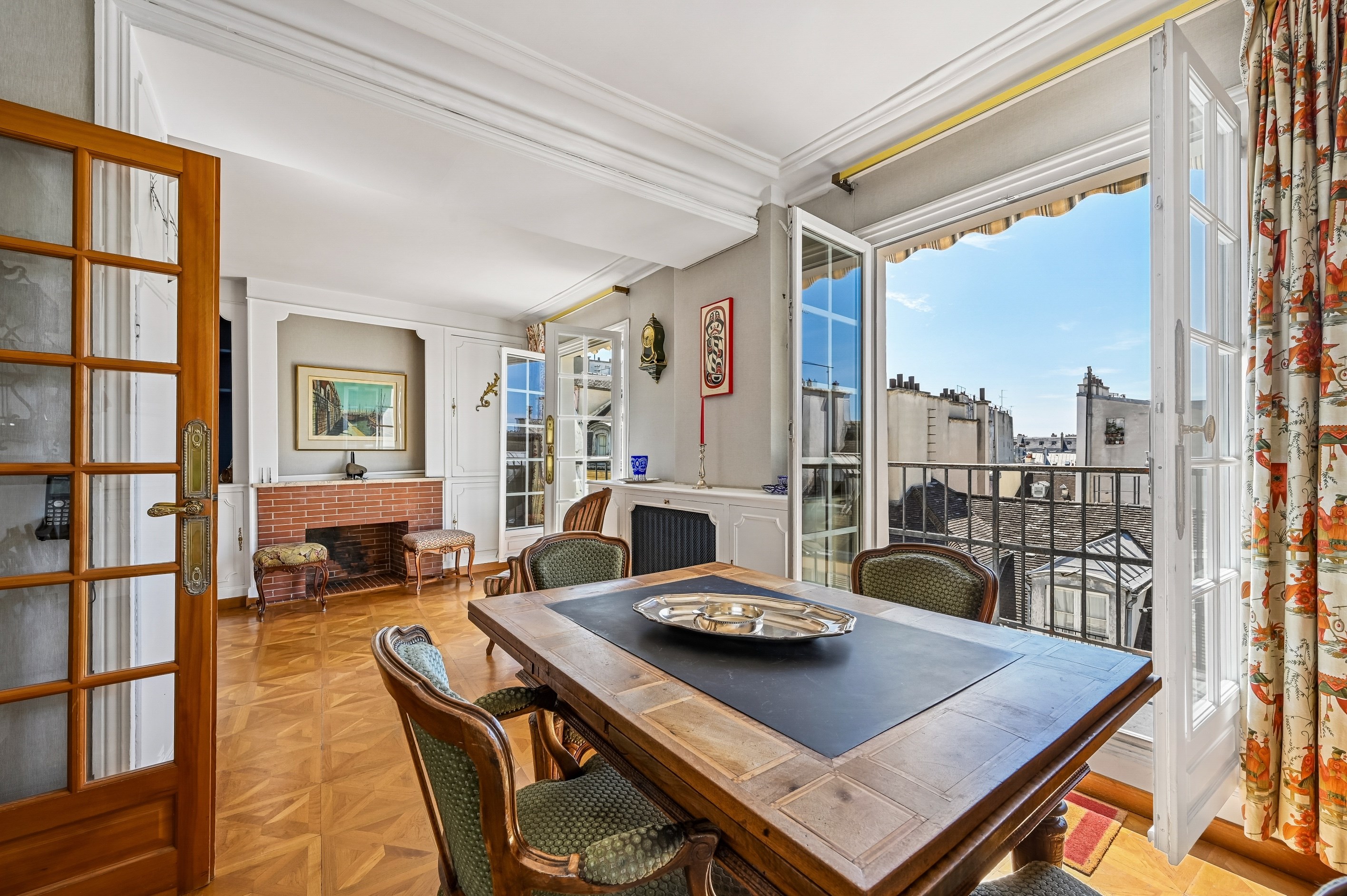  Apartment for sale-high floor-balcony-Place de l