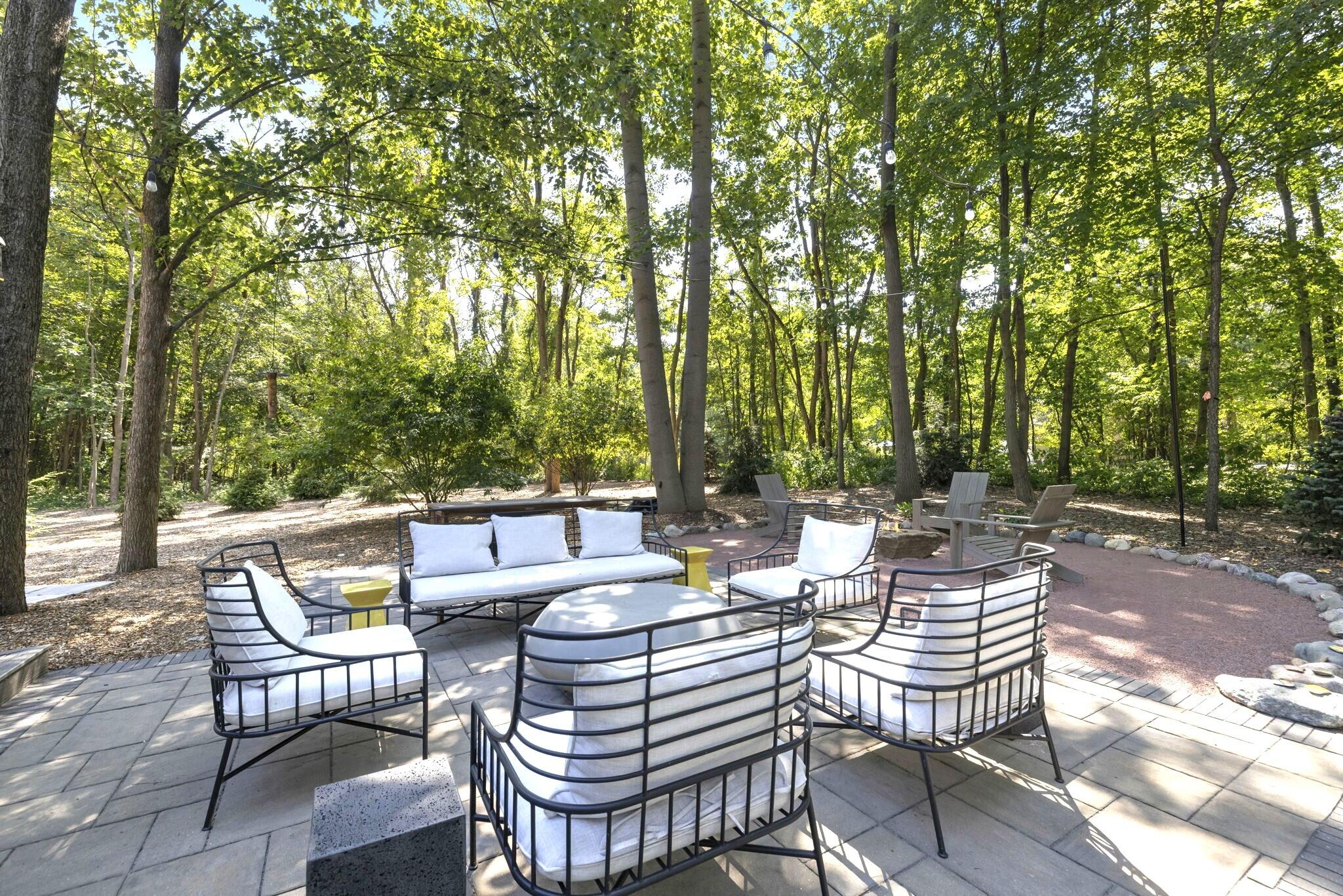 Michigan City, Indiana, 46360, United States, 3 Bedrooms Bedrooms, ,3 BathroomsBathrooms,Residential,For Sale,1988114