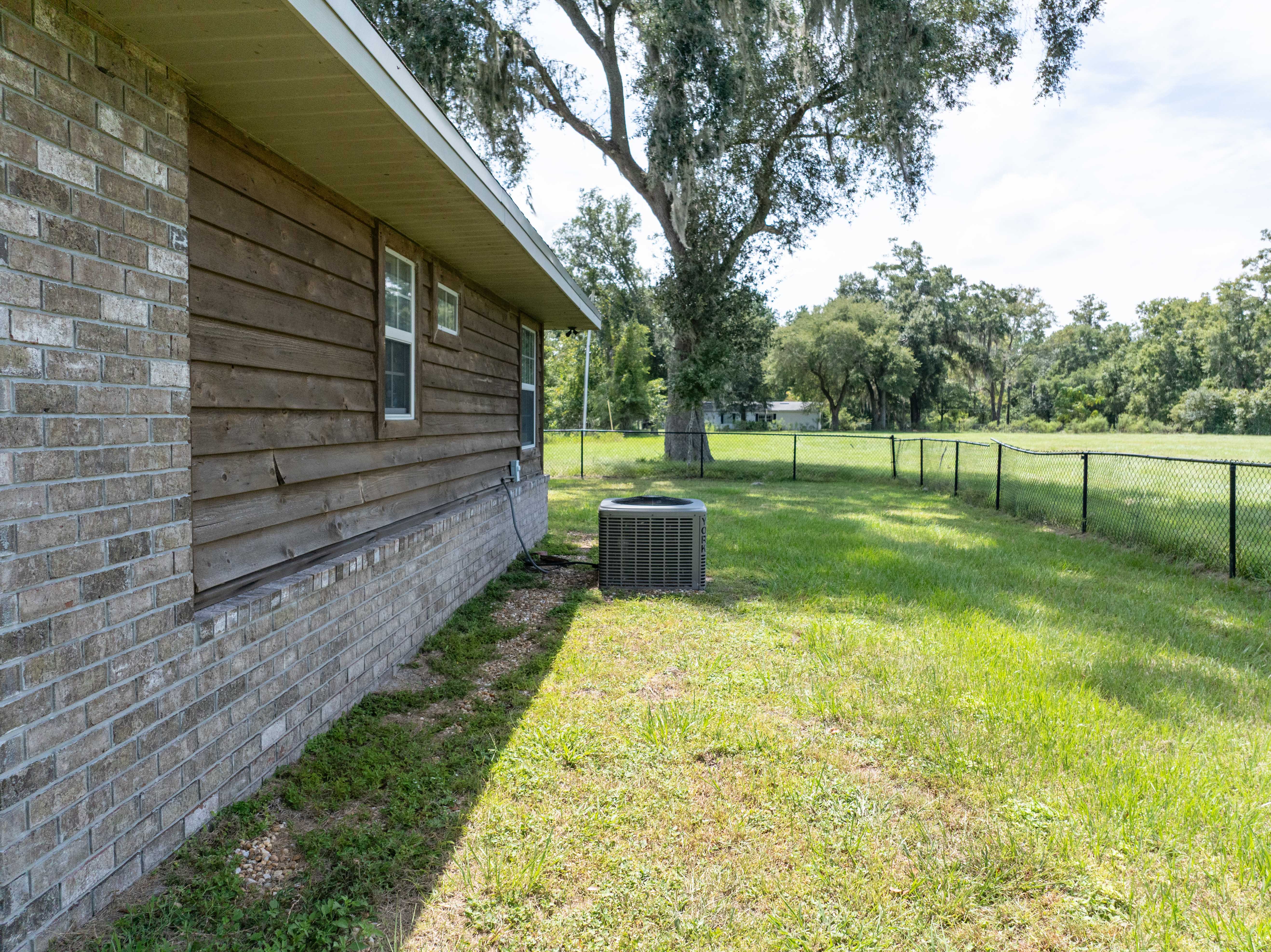 LAKE CITY, Florida, 32024, United States, 3 Bedrooms Bedrooms, ,2 BathroomsBathrooms,Residential,For Sale,1948883