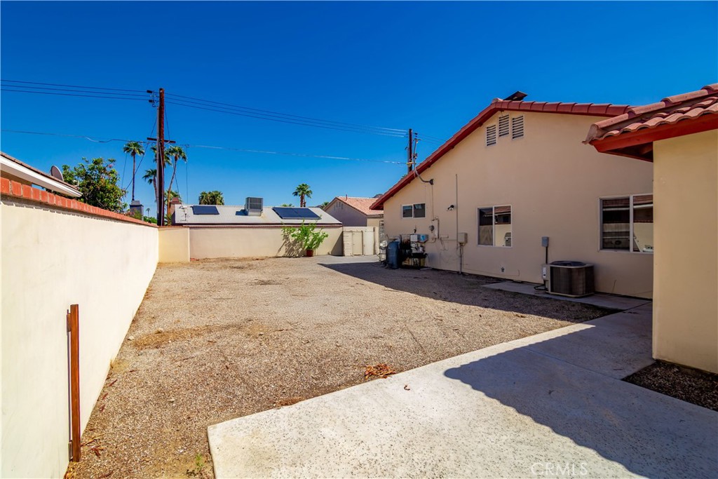 La Quinta, California, 92253, United States, 3 Bedrooms Bedrooms, ,3 BathroomsBathrooms,Residential,For Sale,1982992