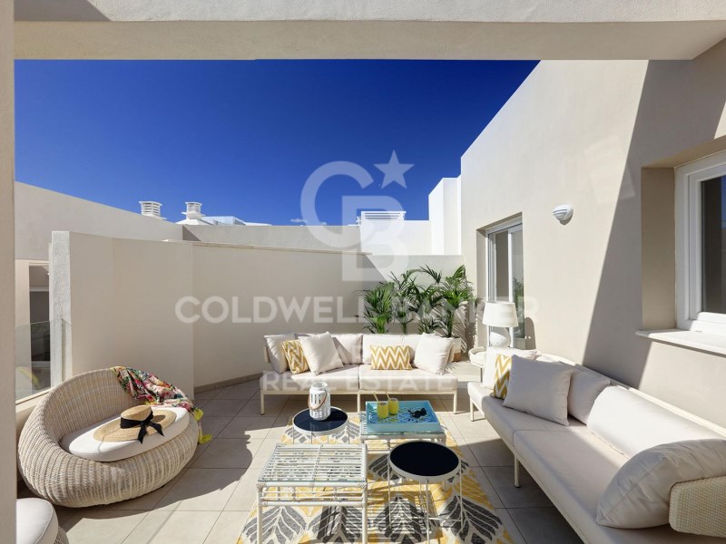 Marbella, Andalusia, ES, 2 Bedrooms Bedrooms, ,2 BathroomsBathrooms,Residential,For Sale,1746955