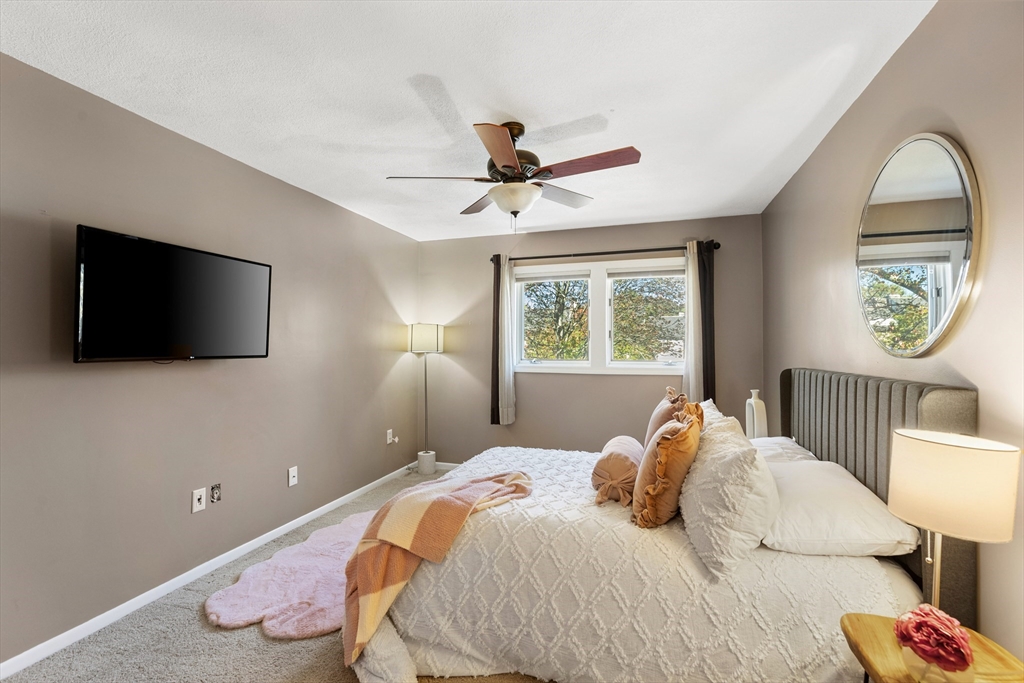 Lynnfield, Massachusetts, 01940, United States, 2 Bedrooms Bedrooms, ,3 BathroomsBathrooms,Residential,For Sale,1979659