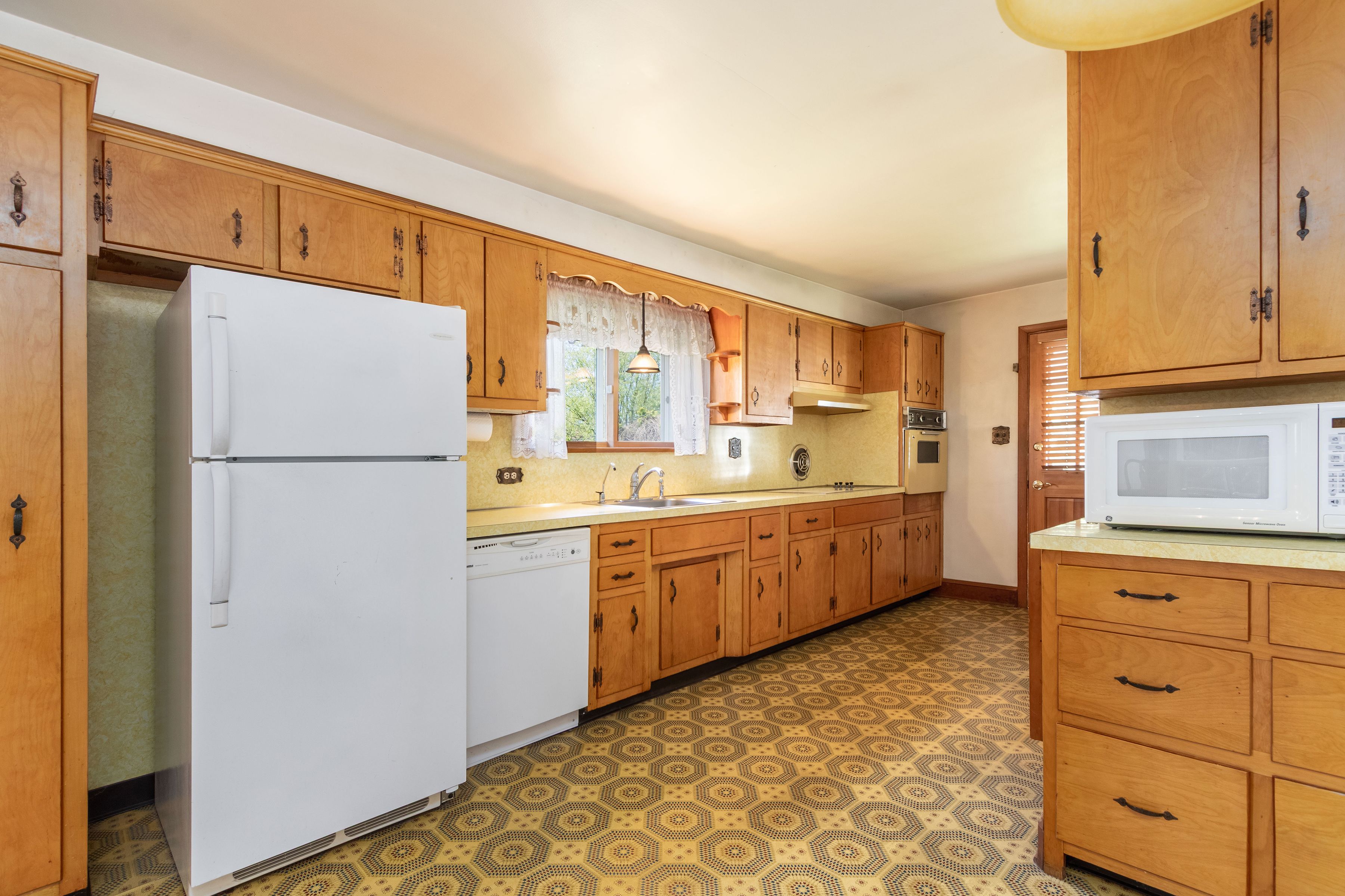  1104 Almshouse Road, Ivyland, PA 18974 - 物件實景