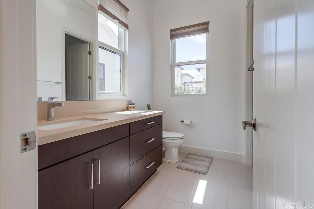 San Diego, California, 92130, United States, 5 Bedrooms Bedrooms, ,5 BathroomsBathrooms,Residential,For Sale,1905990