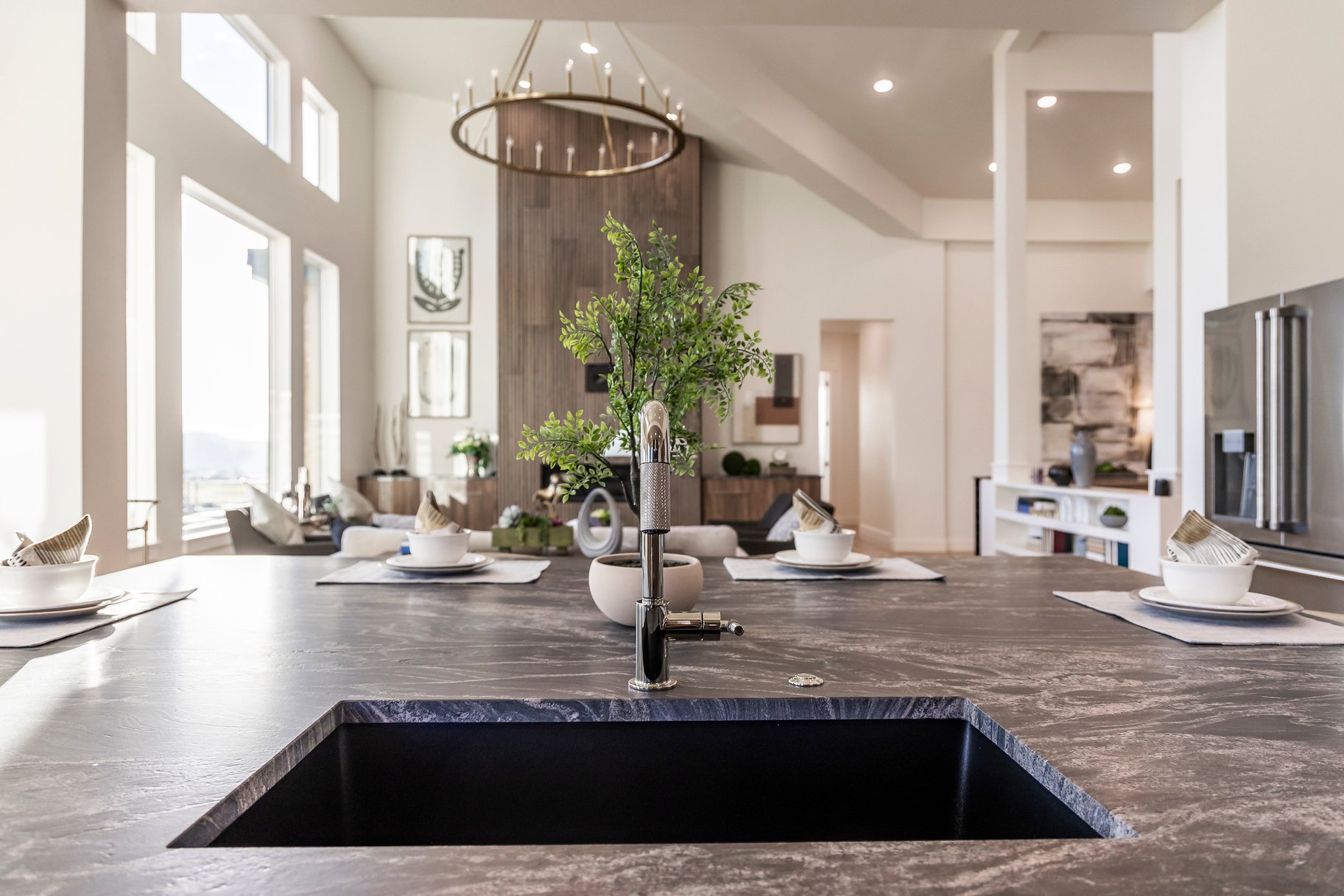  New Build Mountain Modern Home with Expansive Views - 物件實景