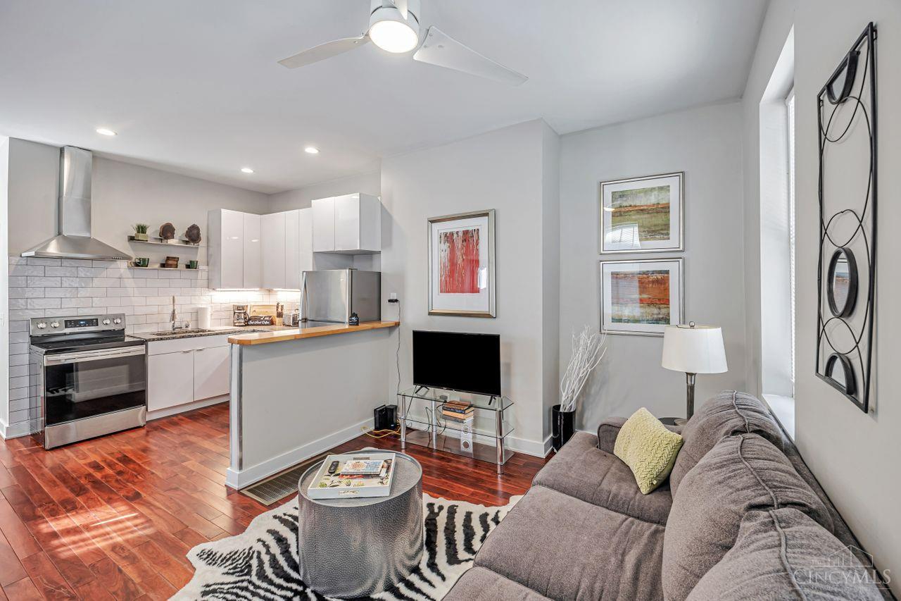 Cincinnati, Ohio, 45202, United States, ,Residential,For Sale,1828397
