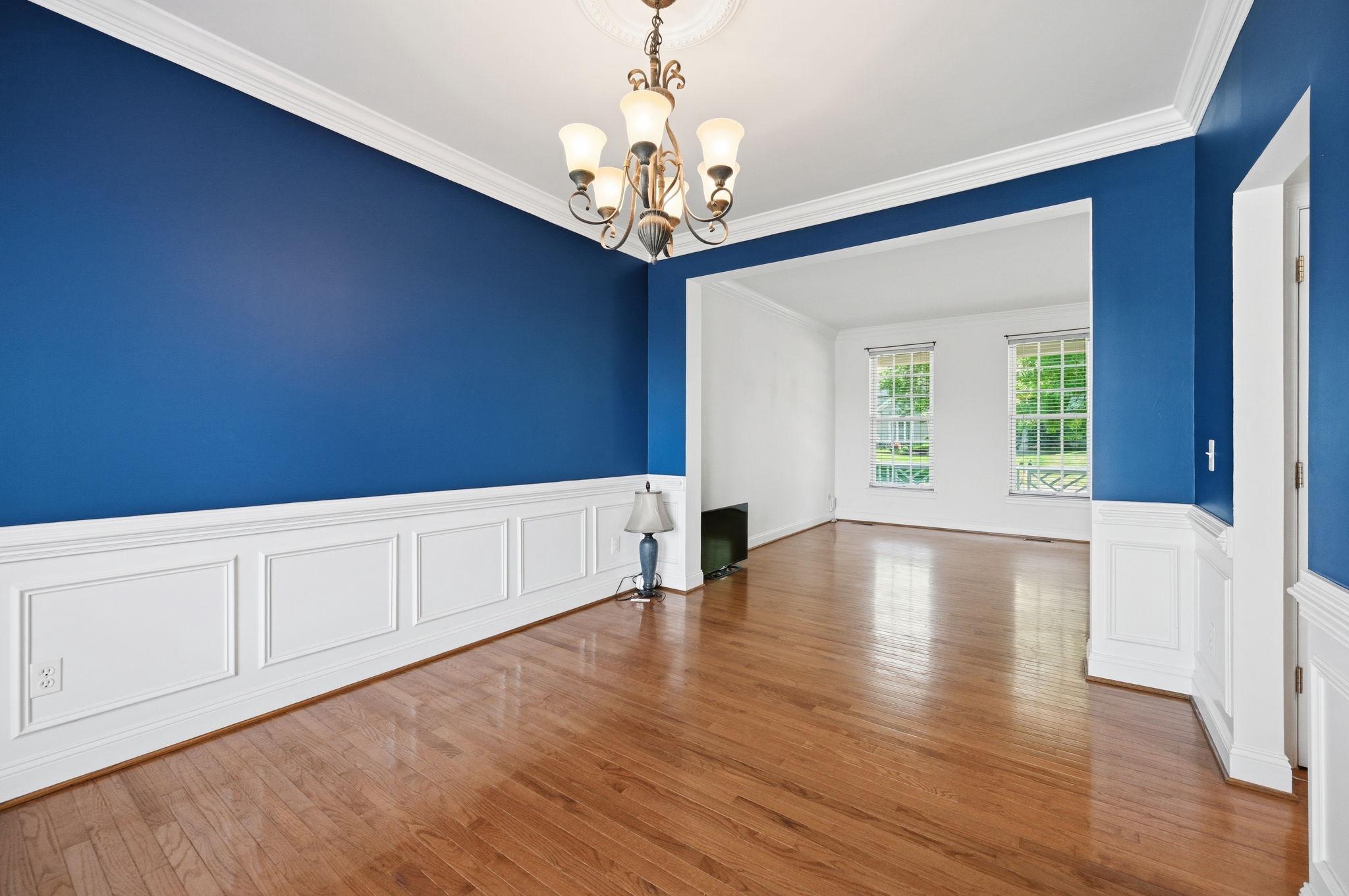 Triangle, Virginia, 22172, United States, 5 Bedrooms Bedrooms, ,4 BathroomsBathrooms,Residential,For Sale,2048381