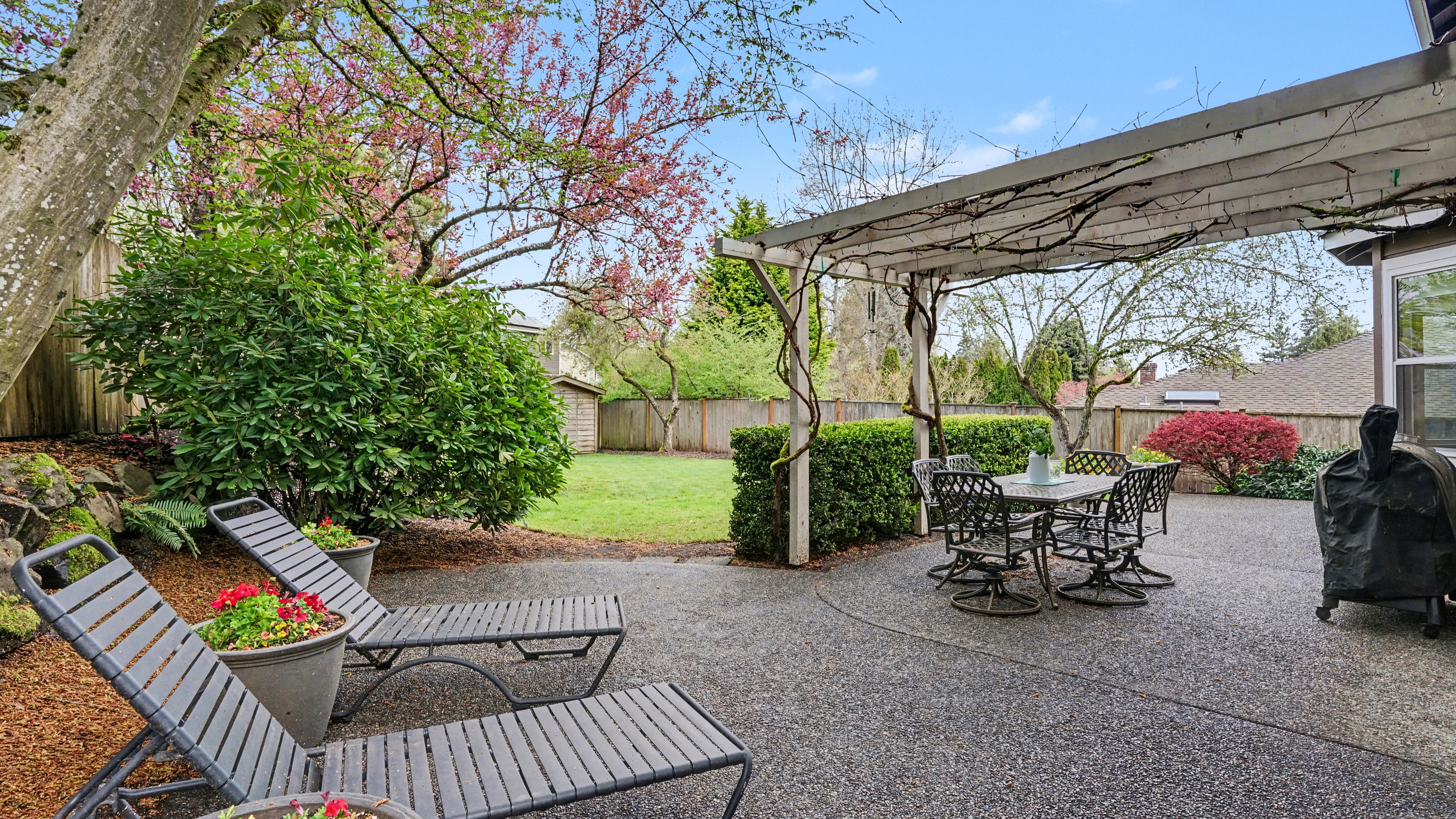  The Crest in Maywood Hills - 物件實景