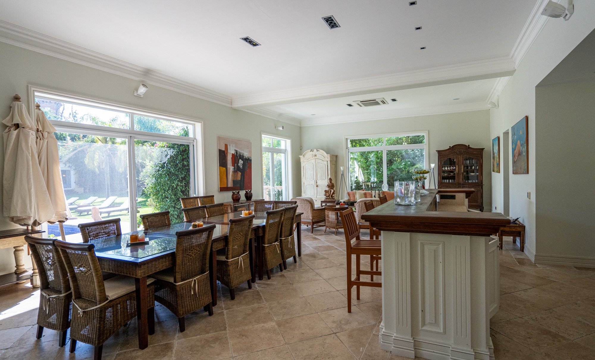  Spectacular house in the Golf area, and meters from the sea. - 物件實景
