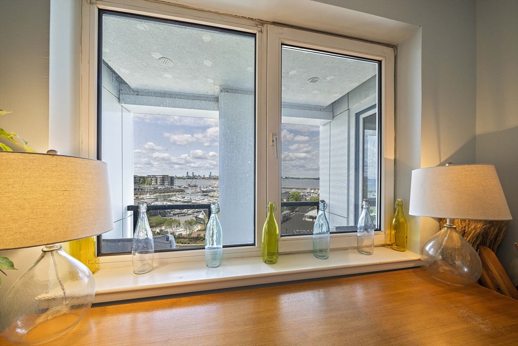 Quincy, Massachusetts, 02171, United States, 2 Bedrooms Bedrooms, ,2 BathroomsBathrooms,Residential,For Sale,2009076