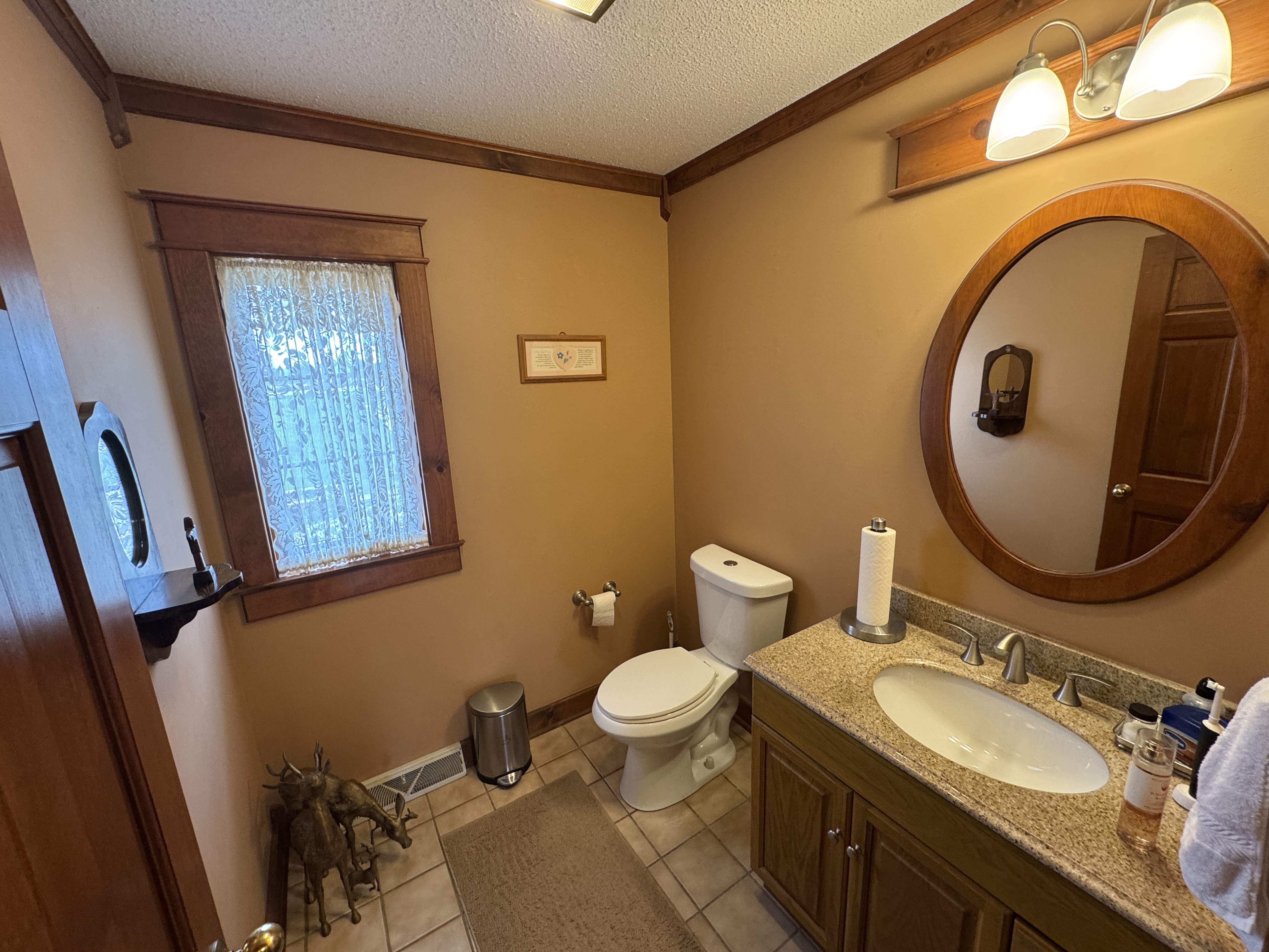Kirksville, Missouri, 63501, United States, 3 Bedrooms Bedrooms, ,2 BathroomsBathrooms,Residential,For Sale,1873252