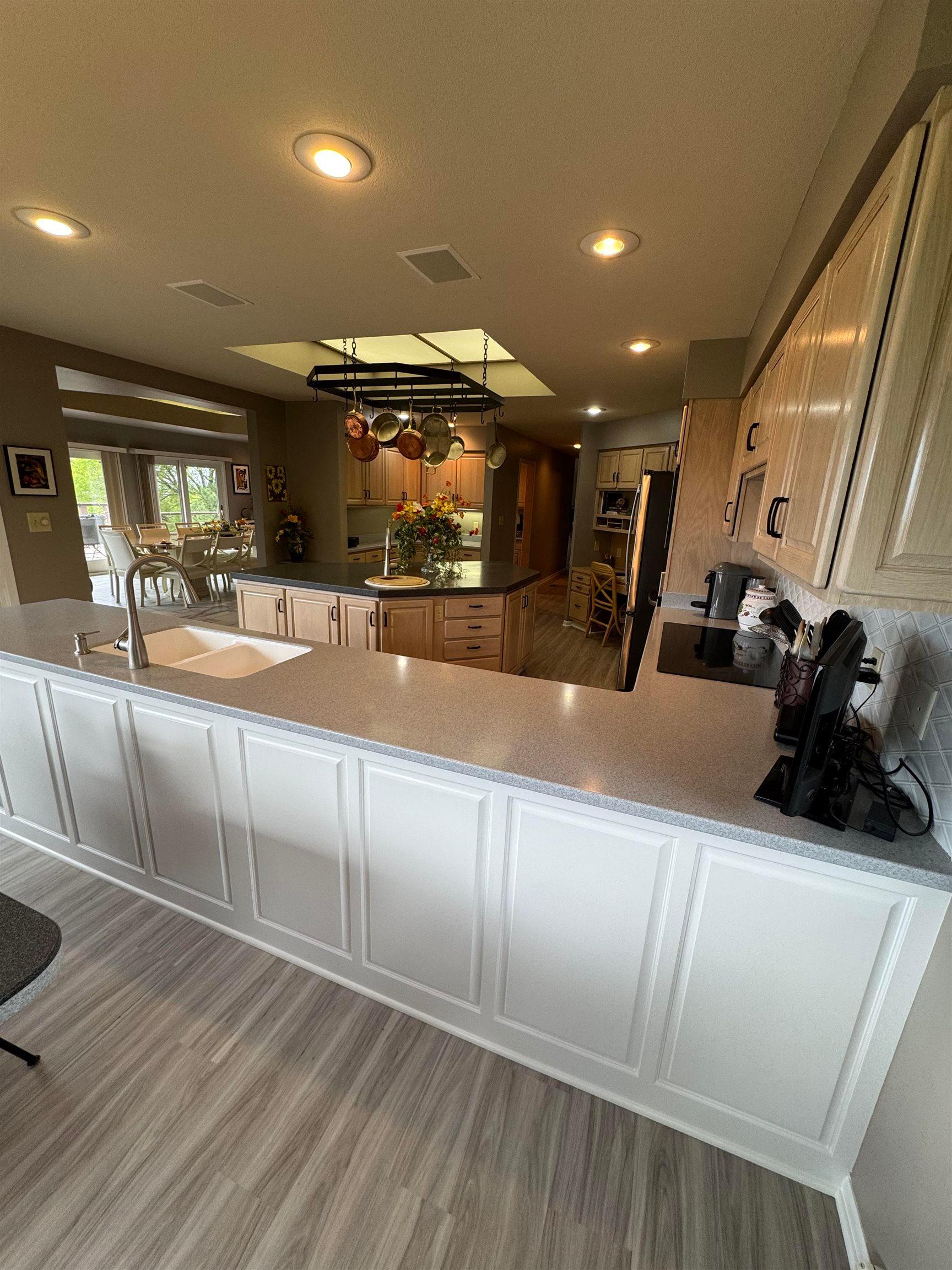 Norfolk, Nebraska, 68701-000, United States, 4 Bedrooms Bedrooms, ,3 BathroomsBathrooms,Residential,For Sale,1792775