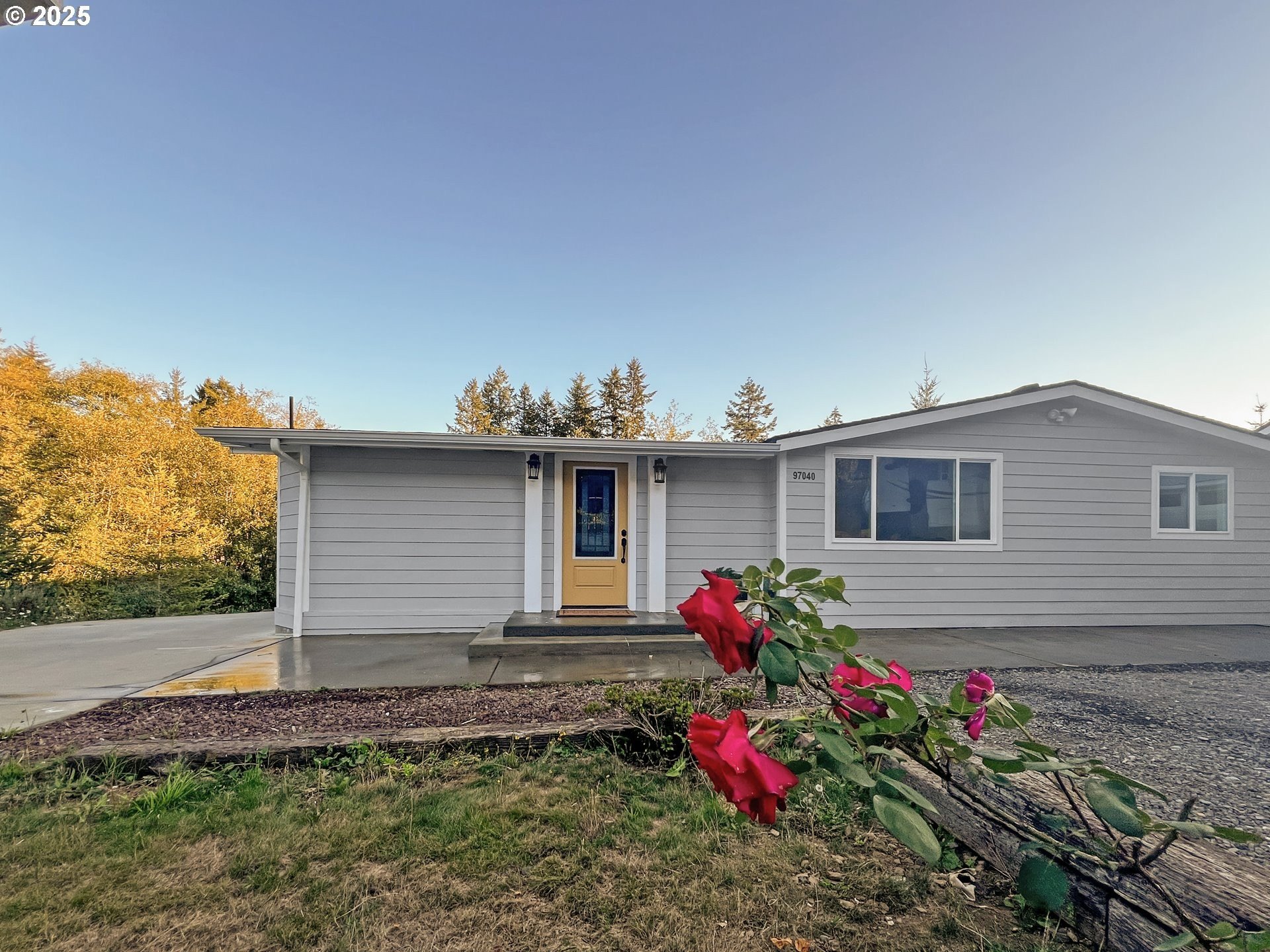 Brookings, Oregon, 97415, United States, 3 Bedrooms Bedrooms, ,3 BathroomsBathrooms,Residential,For Sale,1937548