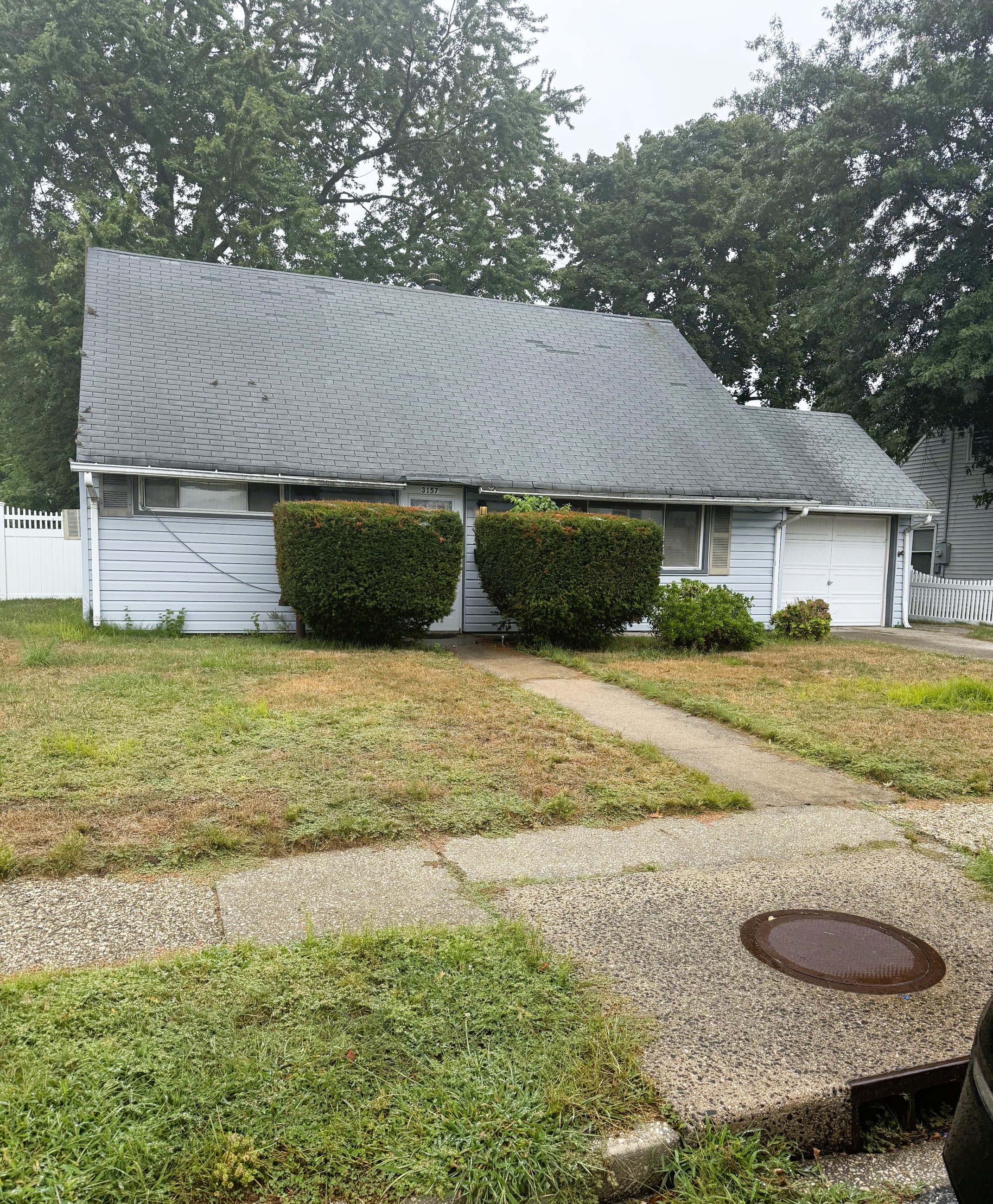 Levittown, New York, 11756, United States, 4 Bedrooms Bedrooms, ,2 BathroomsBathrooms,Residential,For Sale,1977720