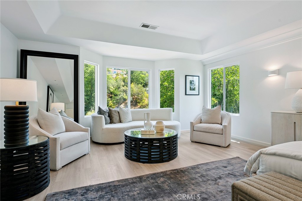 Calabasas, California, 91302, United States, 7 Bedrooms Bedrooms, ,7 BathroomsBathrooms,Residential,For Sale,1951012