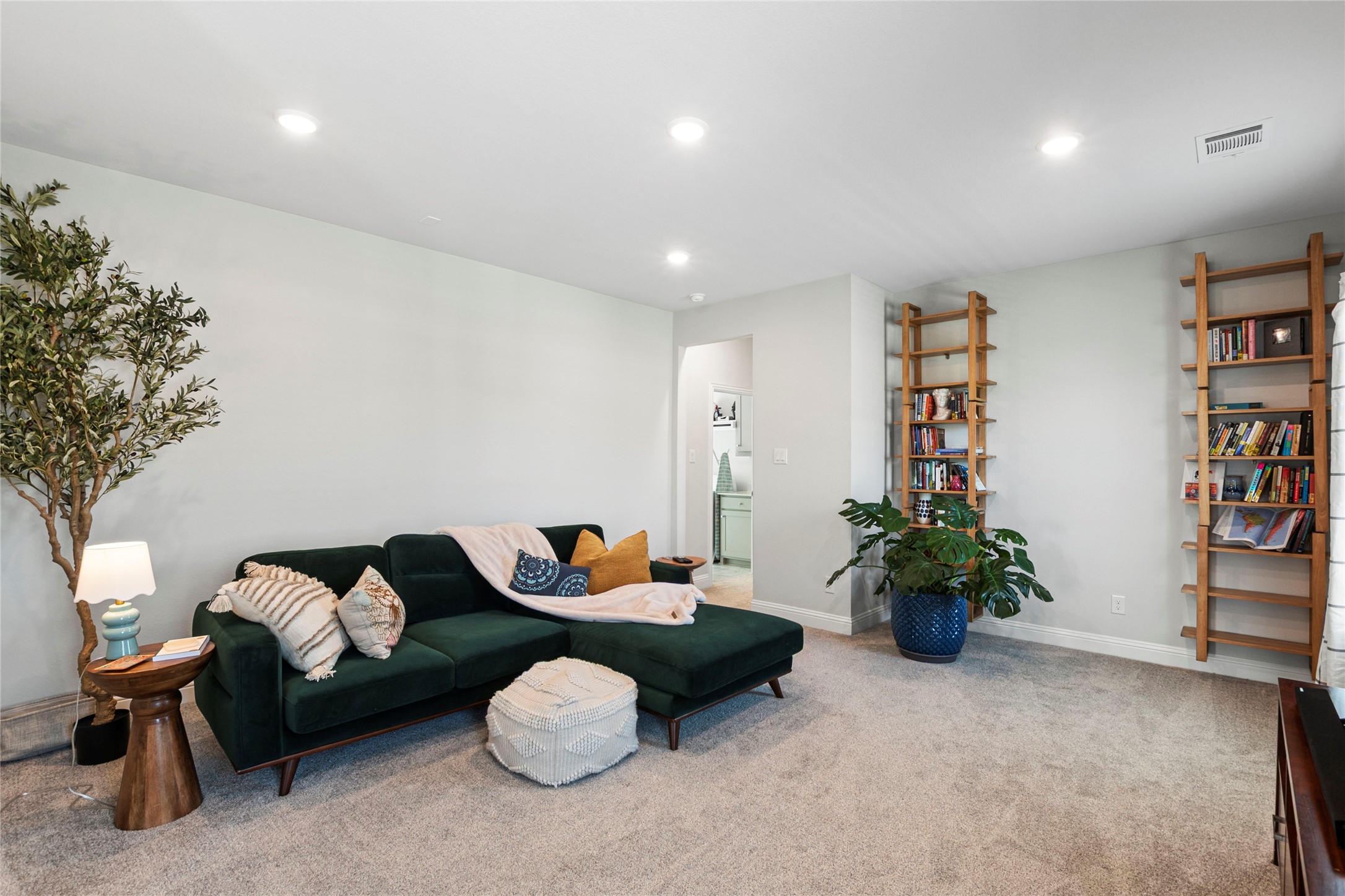 Rowlett, Texas, 75088, United States, 3 Bedrooms Bedrooms, ,3 BathroomsBathrooms,Residential,For Sale,1955209