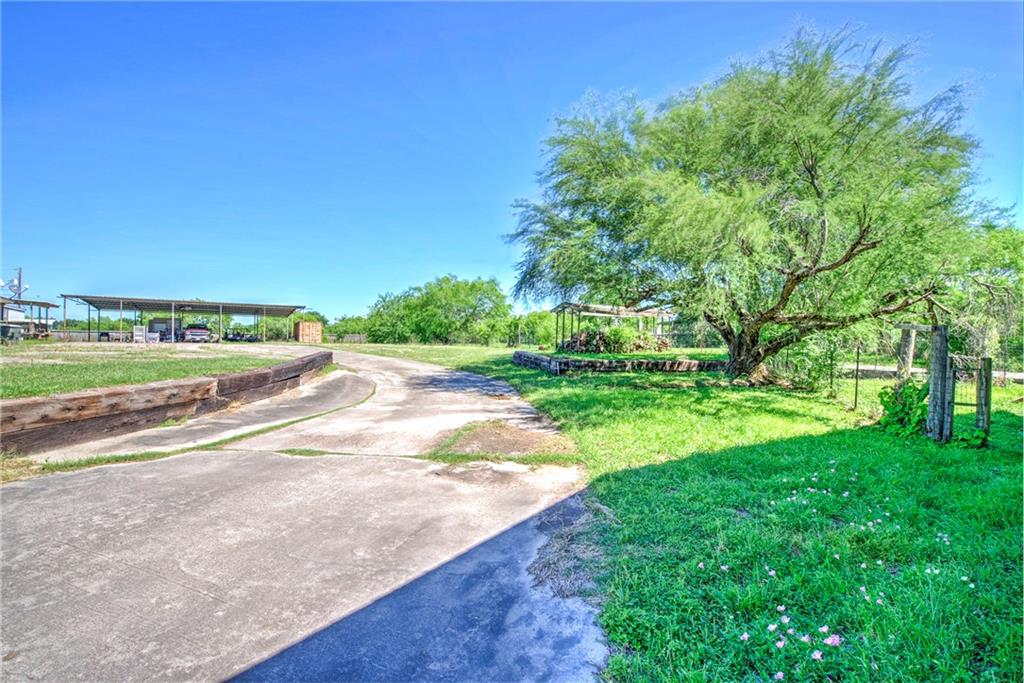 Robstown, Texas, 78380, United States, 5 Bedrooms Bedrooms, ,4 BathroomsBathrooms,Residential,For Sale,1856855